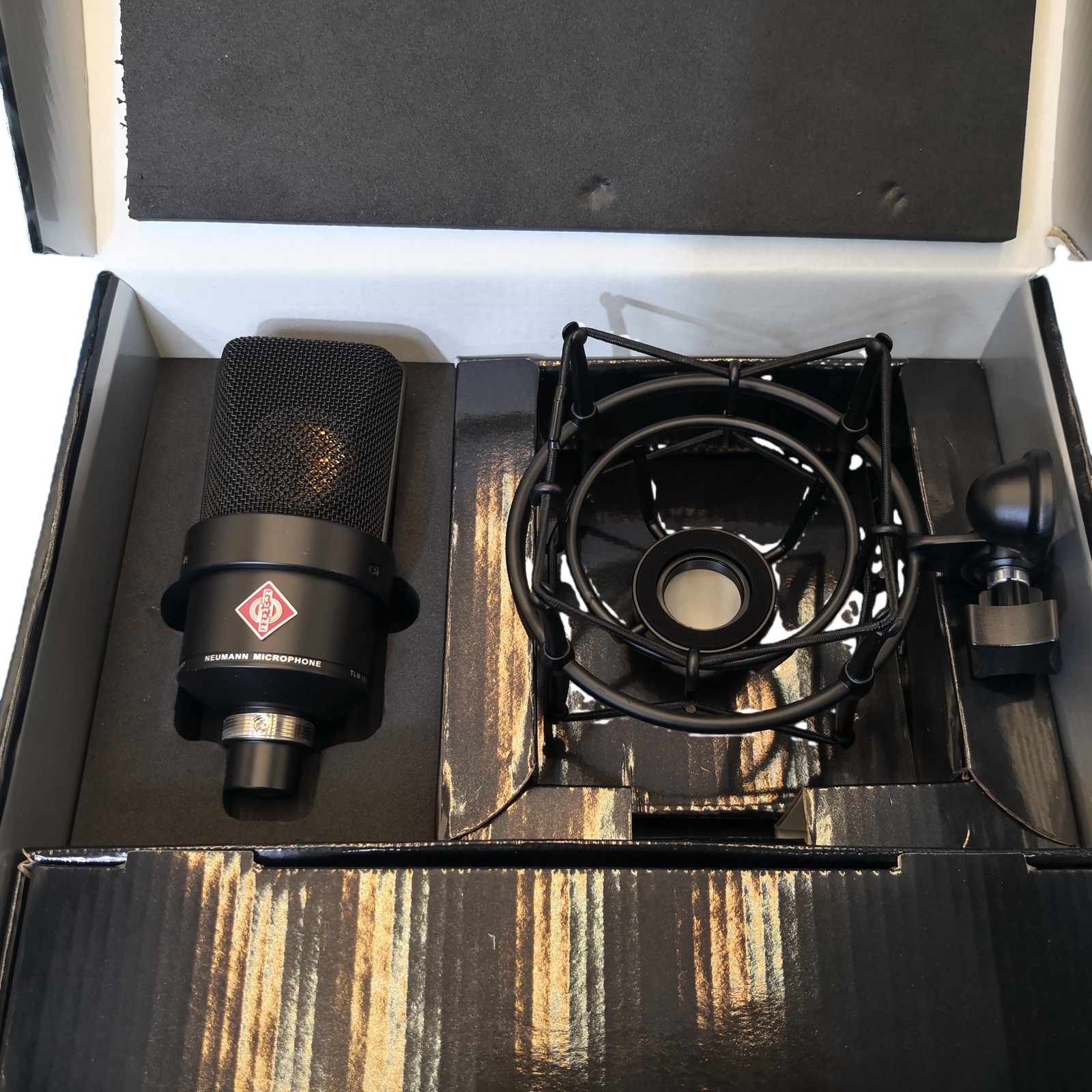 TLM 103 Black Large-Diaphragm Condenser NEW Microphone W/Box & Shock Mount