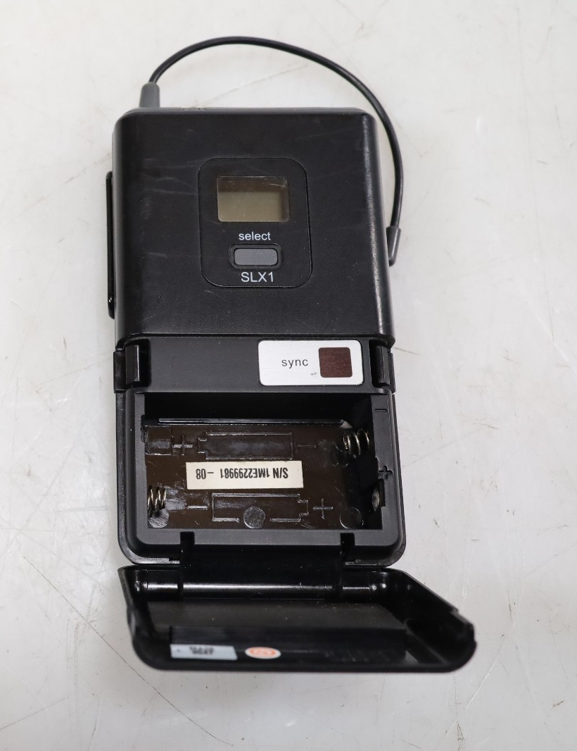 Shure SLX1 TA4M IR Sync Backlit LCD Bodypack Wireless Transmitter