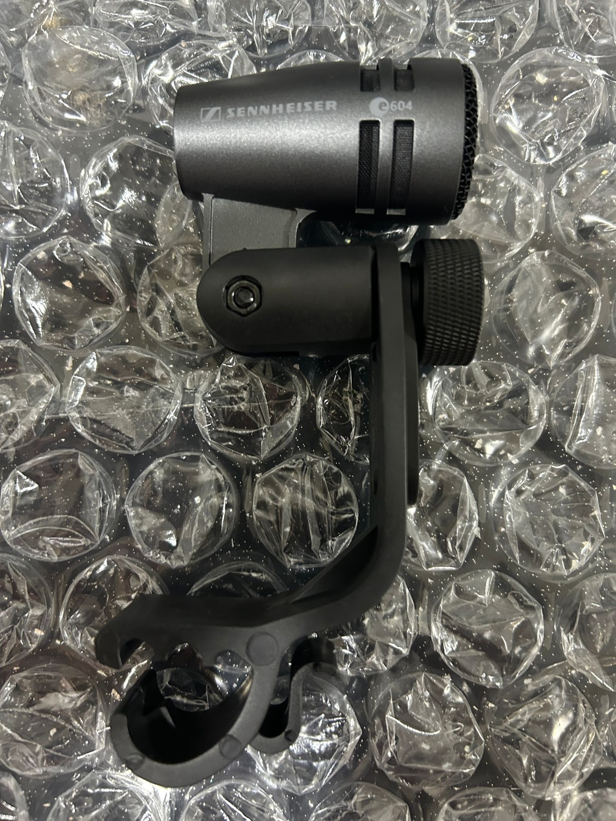 Sennheiser E604 – Dynamic Instrument Microphone