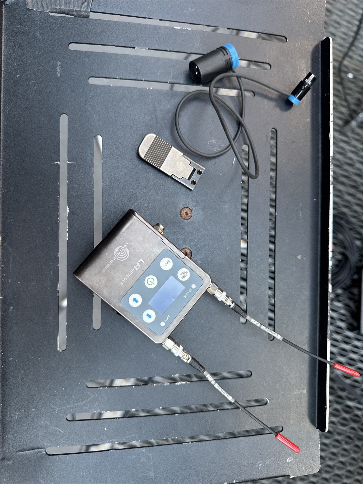 Lectrosonics LR B1 Receiver With Battery Eliminator