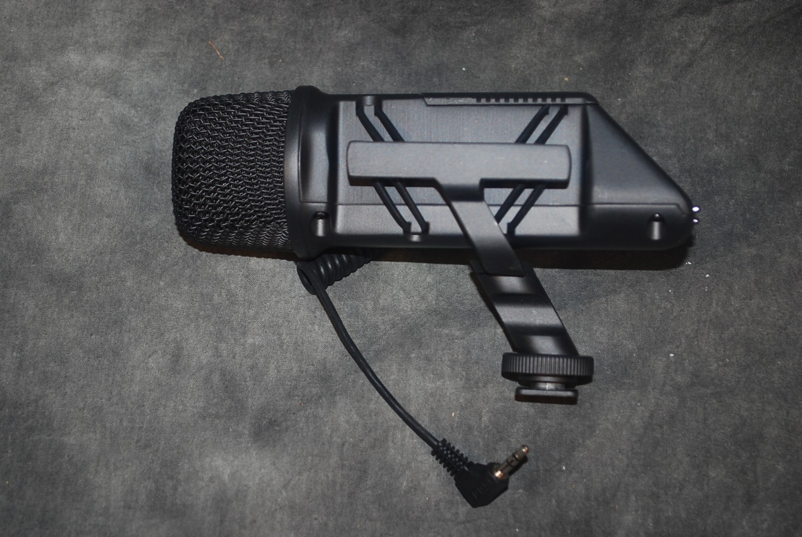 Rode Stereo Video Mic StereoVideoMic SVM New Dealer Microphone DSLR