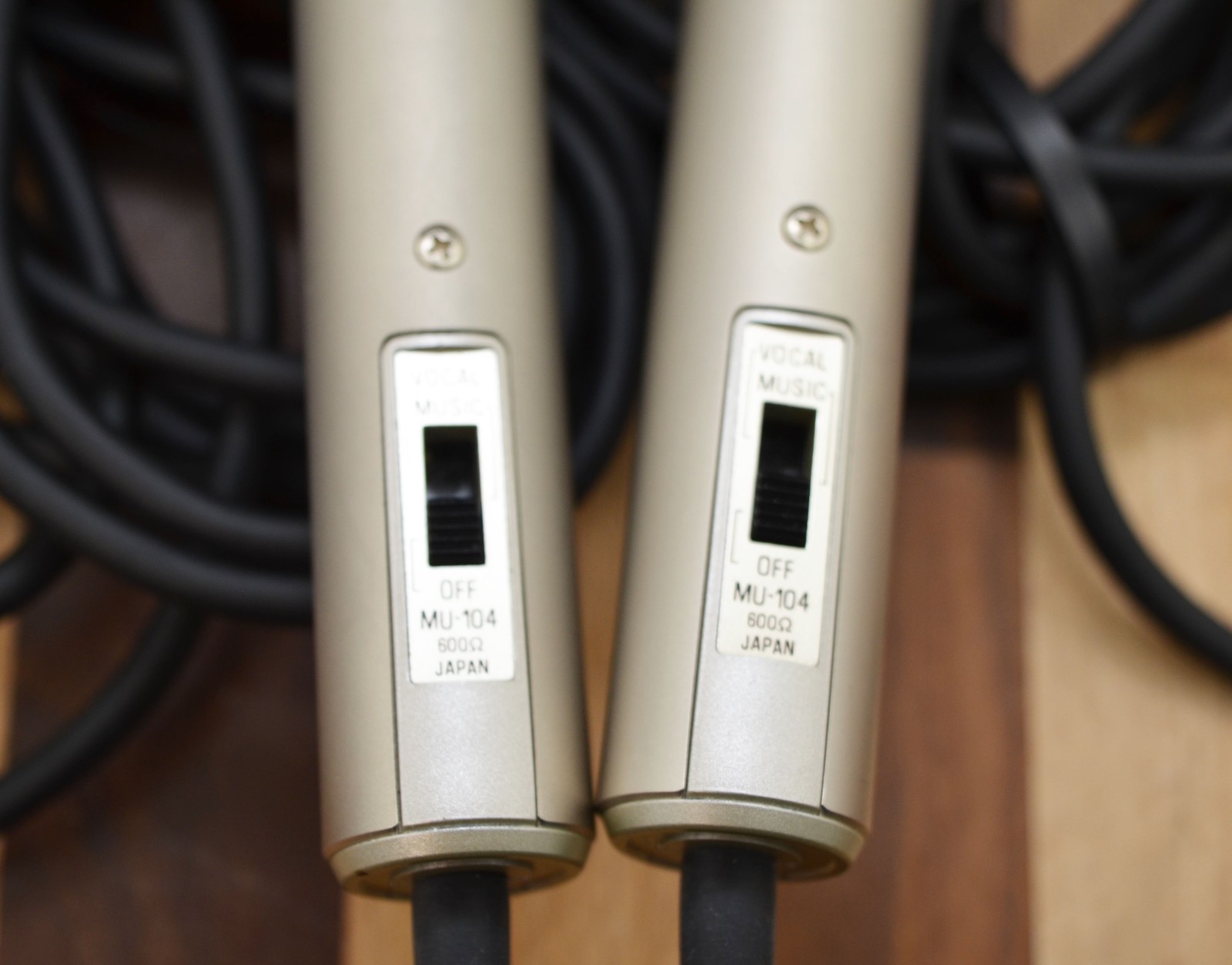 Set of 2 JVC «Electret» MU-104 Wired Condensor Stereo Microphones in Great Shape