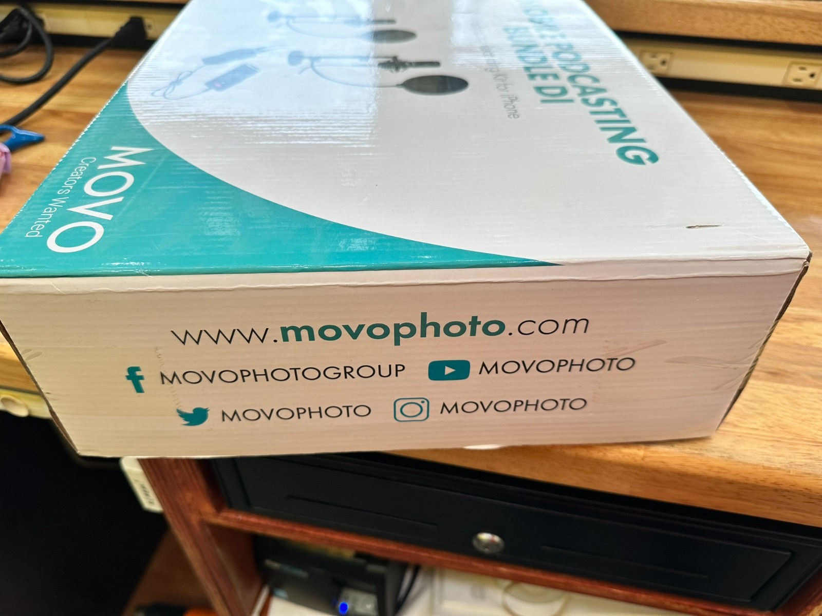Movo Photo MPB-DI Smartphone Podcast Recording Bundle BRAND NEW!!!!