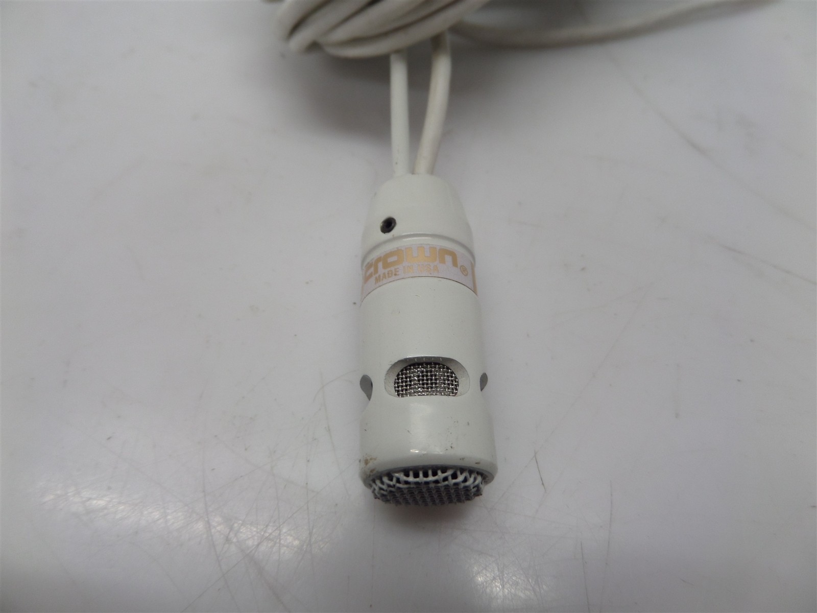 Crown CM-30W Miniature Supercardioid Condenser Microphone – White