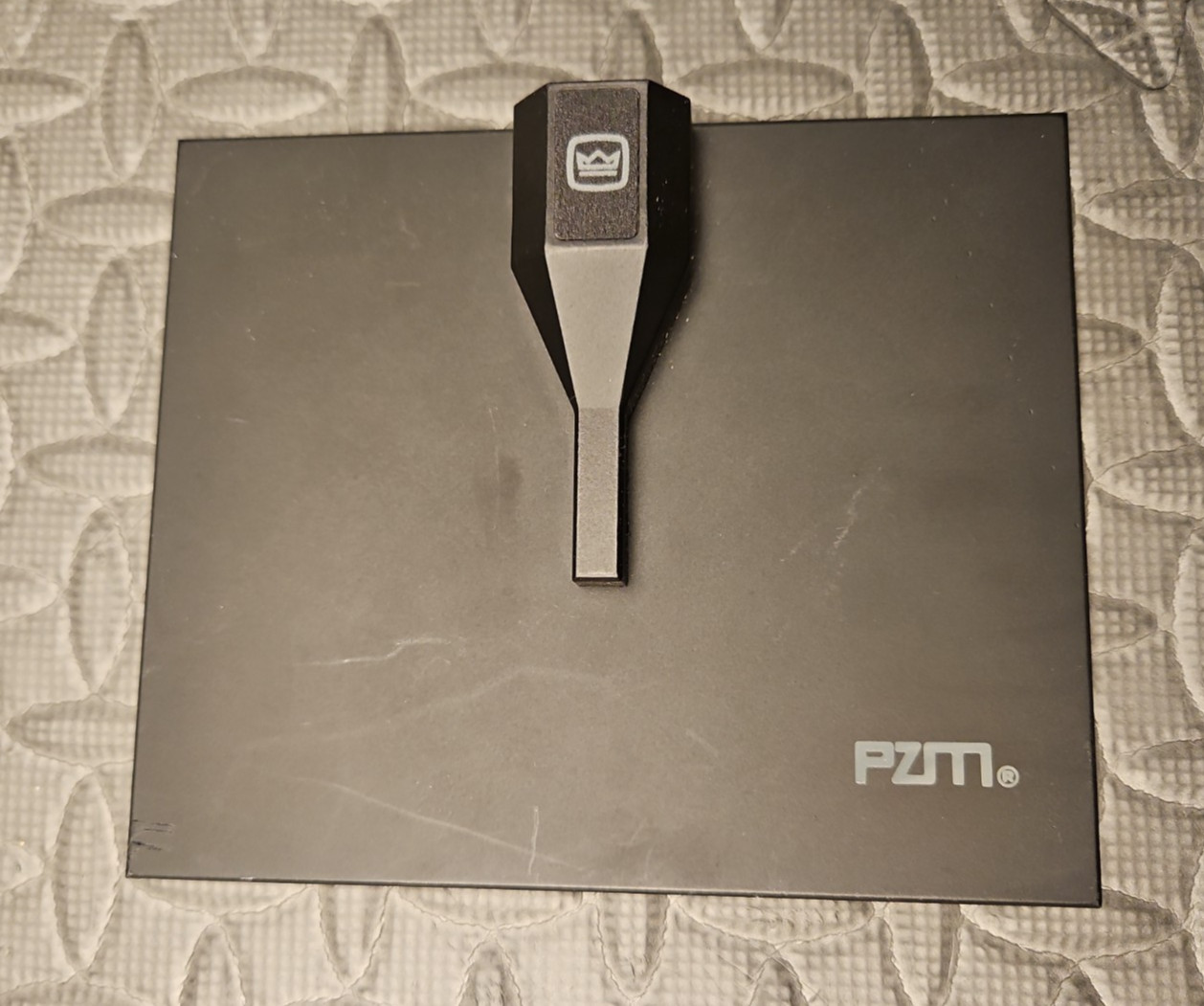 Crown PZM-30R Pressure Zone Microphone – PZM Boundary Mic
