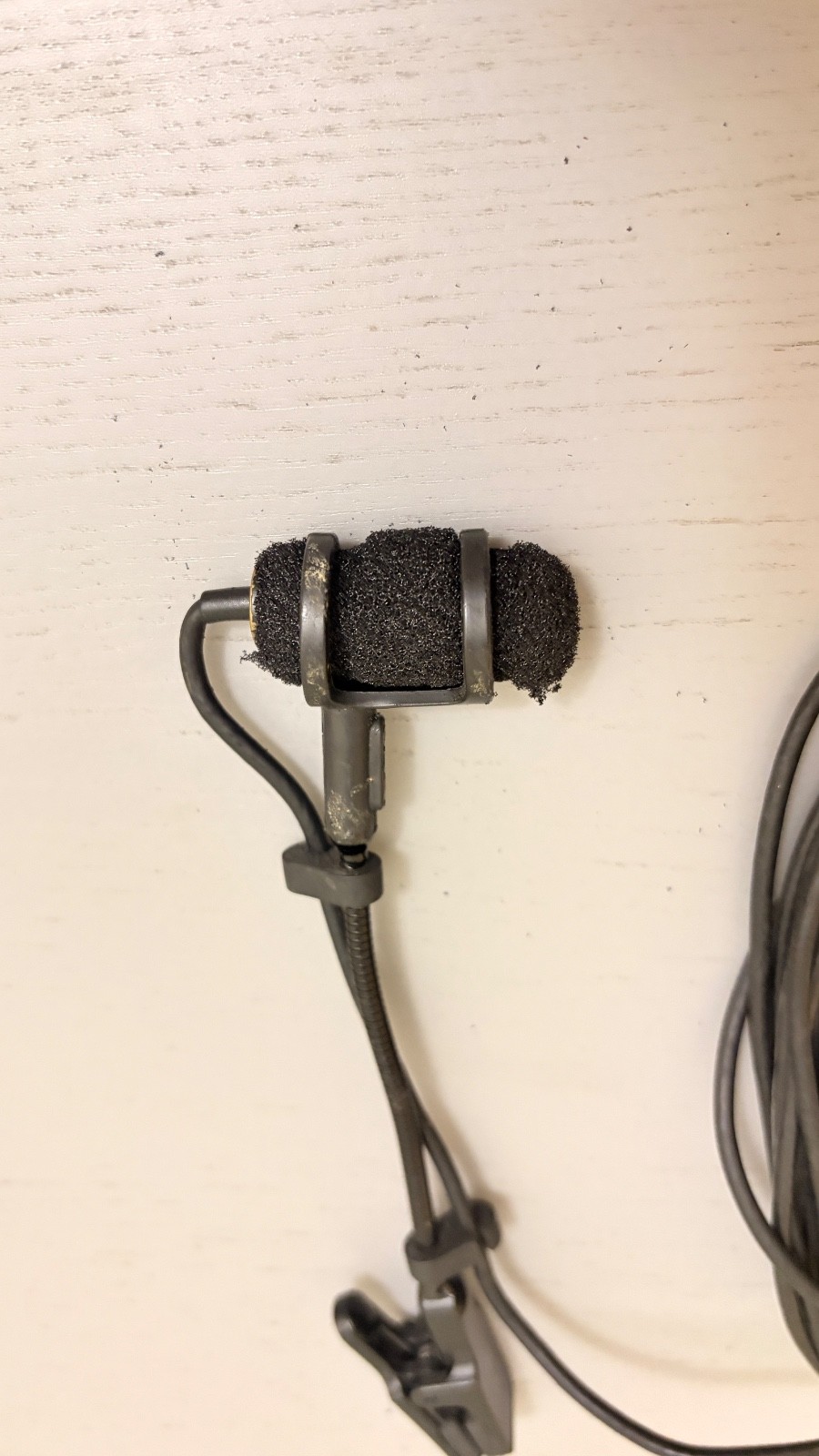 Audio Technica Pro 35 Cardioid Condenser Clip-On Intrsument Microphone