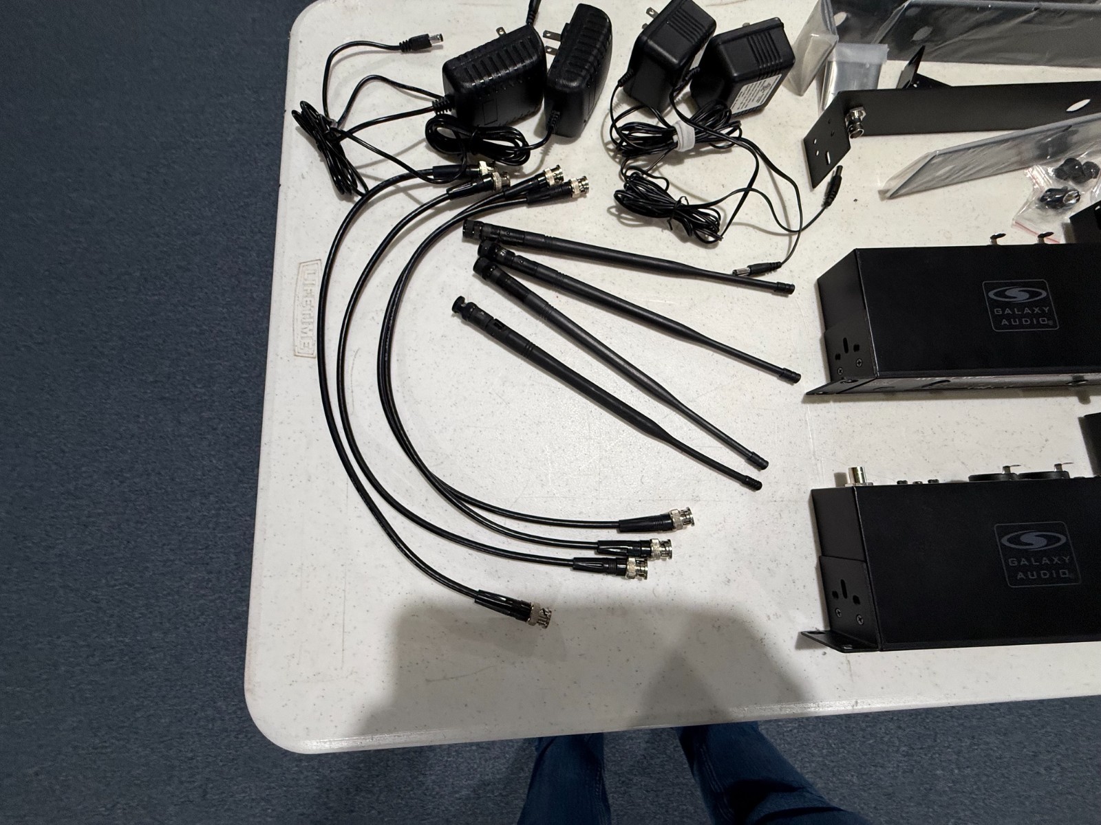Huge Galaxy Audio AS-950T In-Ear System