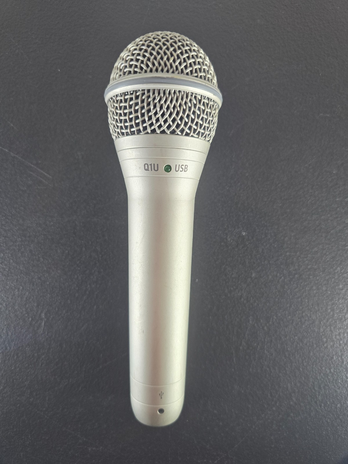 Samson Q1U Silver Handheld USB Wired Portable 16-bit 48kHz Recording Microphone