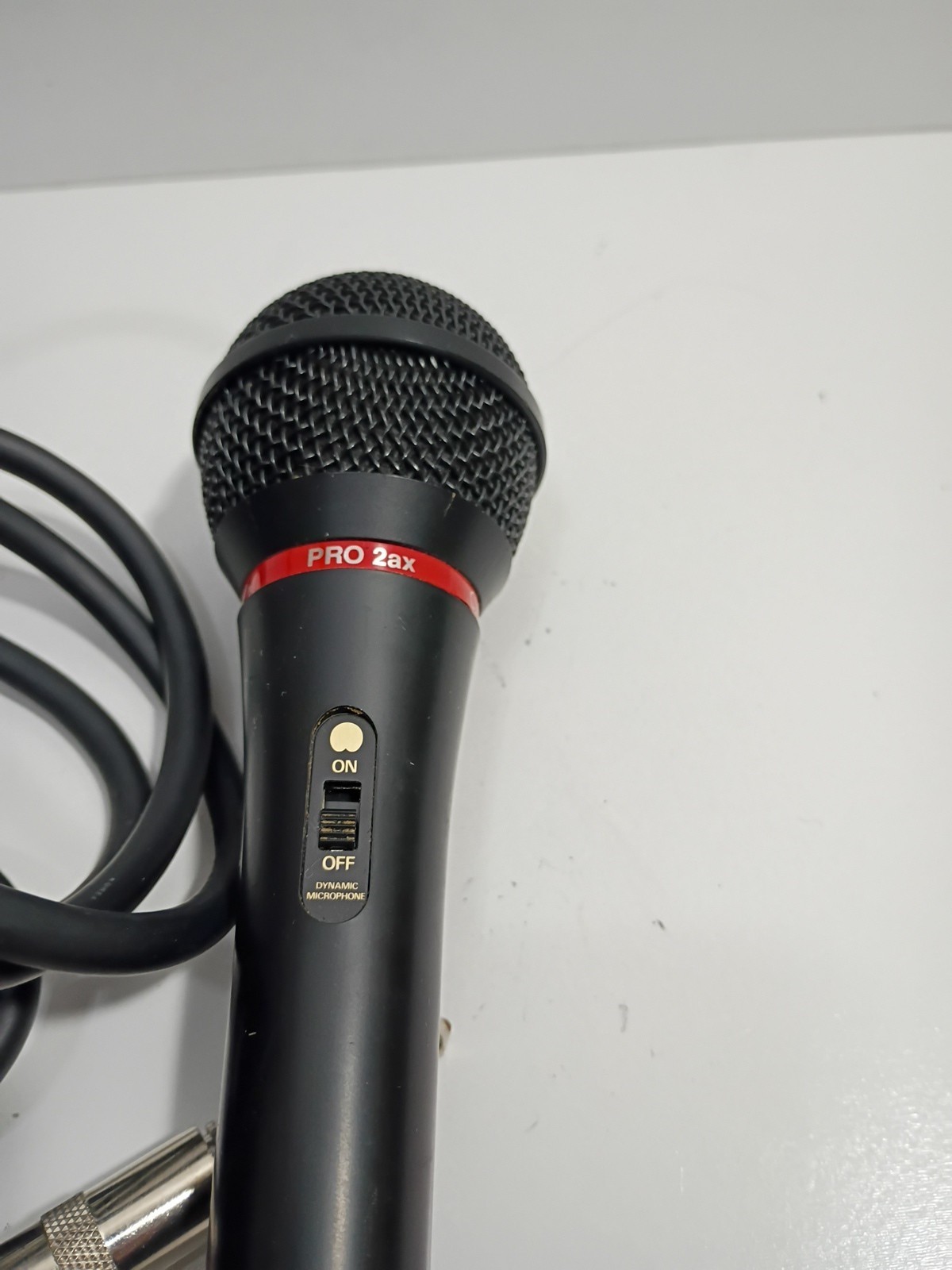 Audio-Technica PRO 2ax dynamic microphone with cord