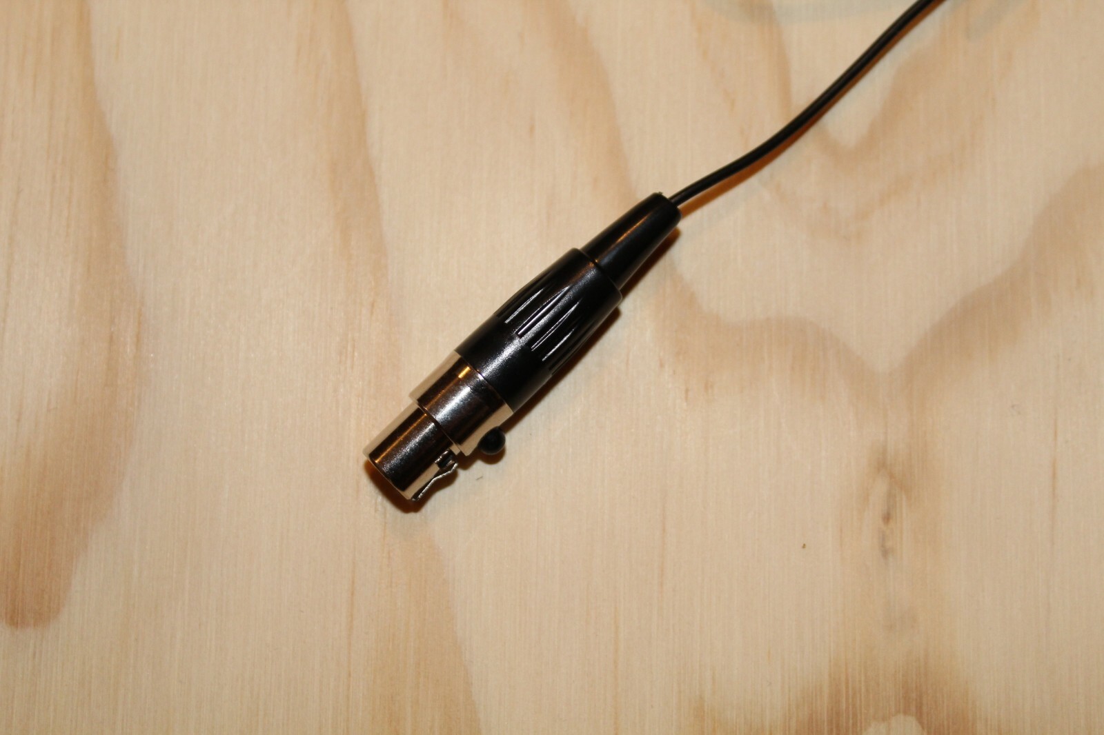 Black Single Earhook Headset Microphone for Shure Wireless-TA4F 4pin mini XLR