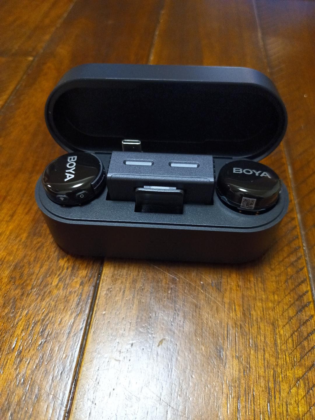 BOYA BOYALINK 3 Wireless Lavalier Mini Microphones USB Type C