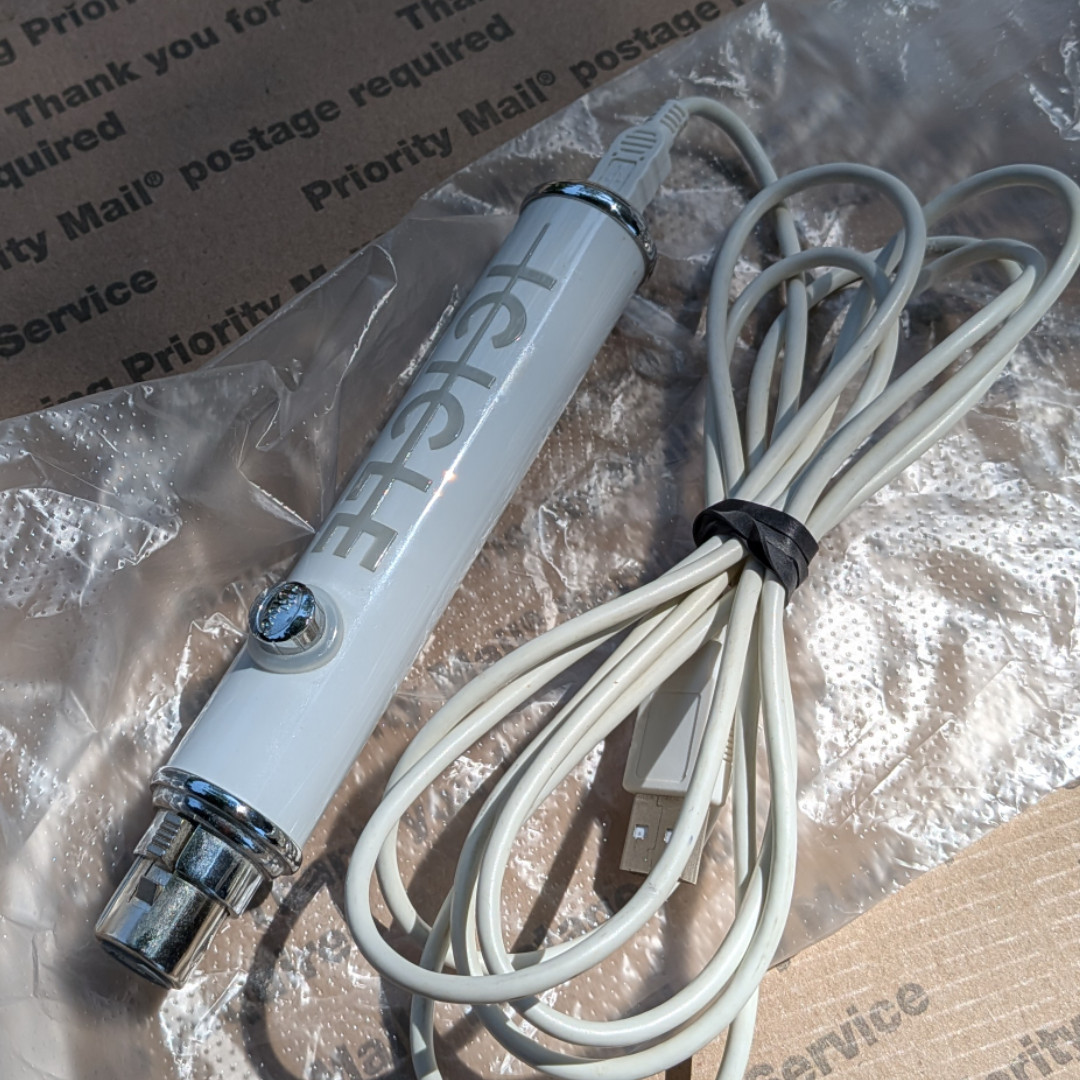 Blue Icicle XLR to USB Mic Converter, XLR phantom power, TESTED WORKING