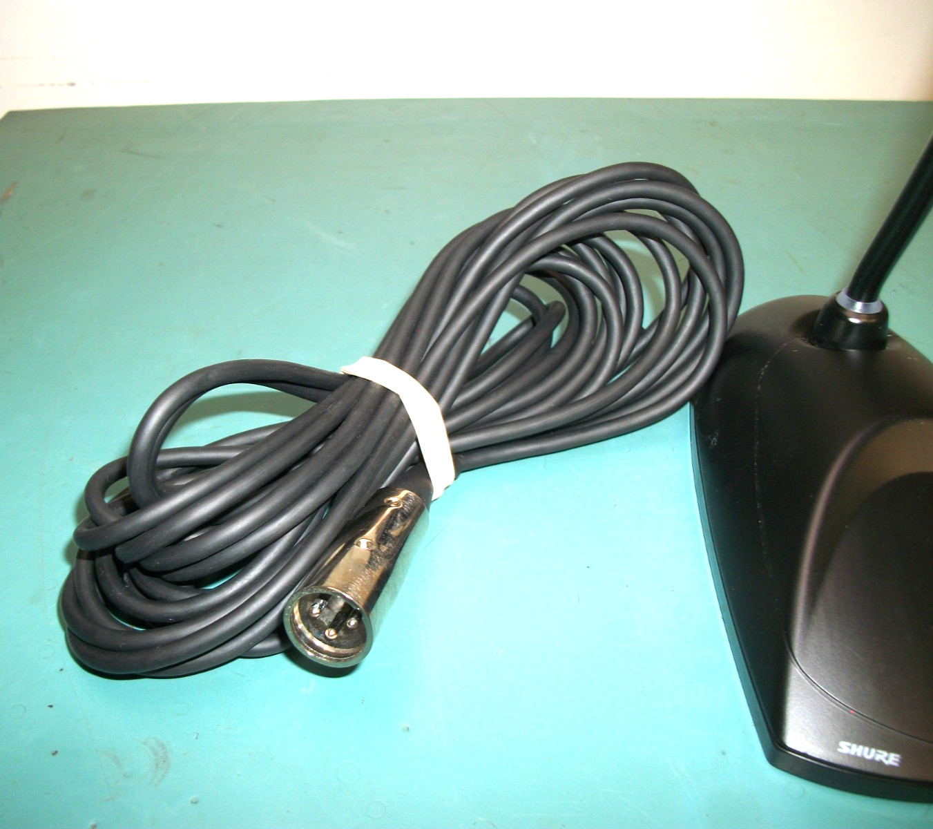 SHURE MX400DP MicroFlex Wired Desktop PreAmp Programmable Mute Switch Microphone