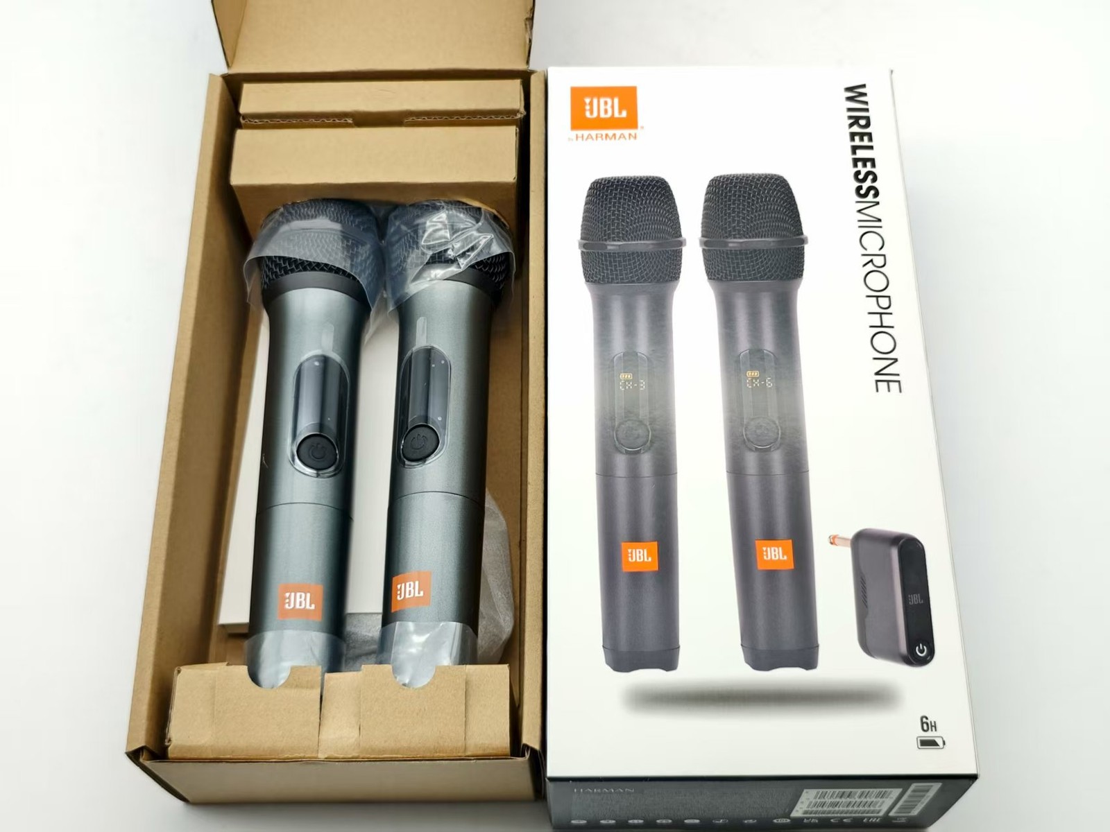 JBLWIRELESSMICAM 2 Wireless Dynamic Microphones With Dual-Channel Receiver