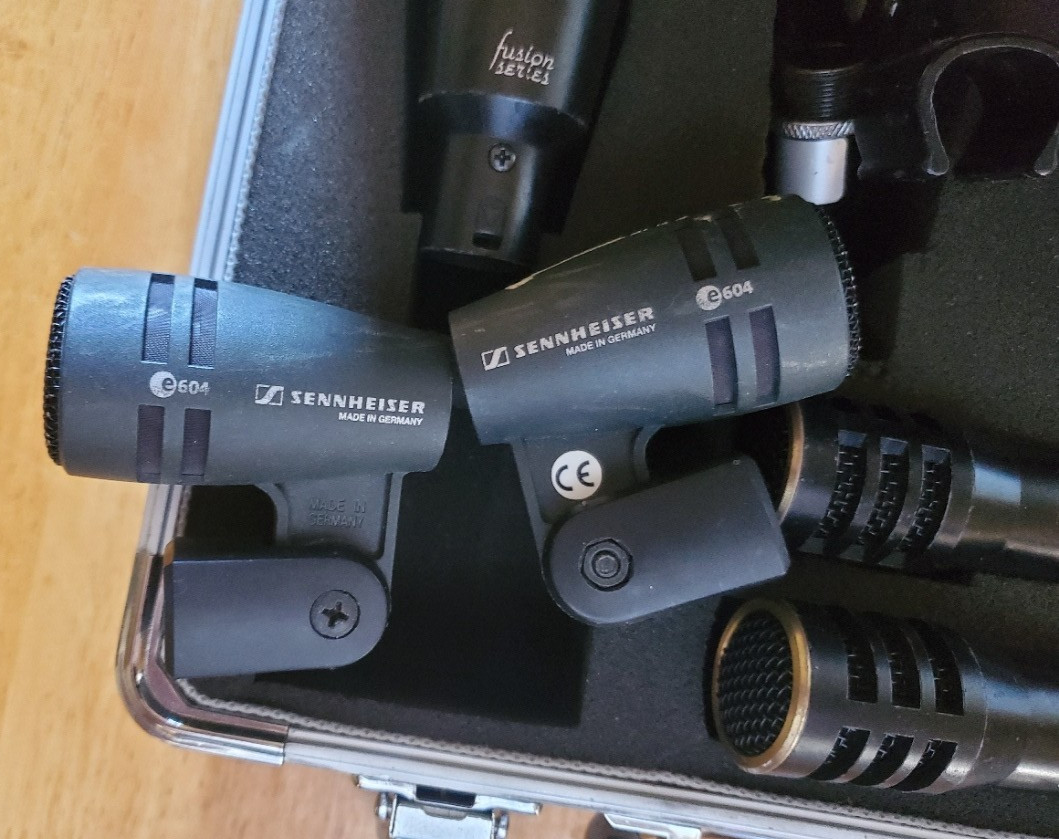 Drum Mic Kit: 2x Audix f15 + 3x Audix f10 + 2x Sennheiser e604 w/ Case & Clips