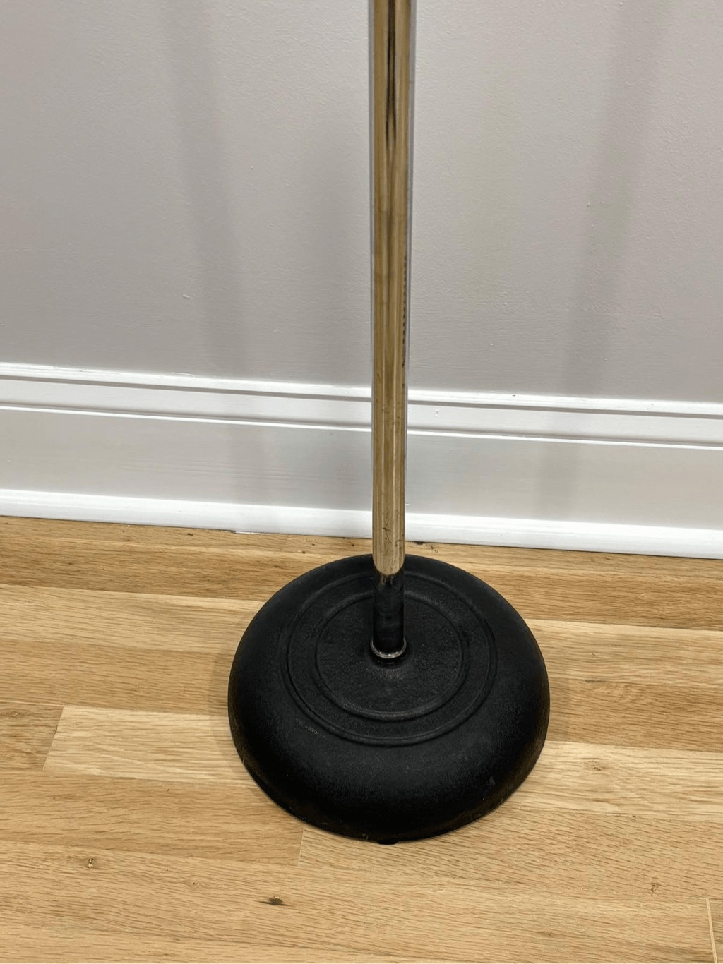 Vintage Atlas Sound Sound Adjustable Mic Stand Cast Iron Base 32-60in H