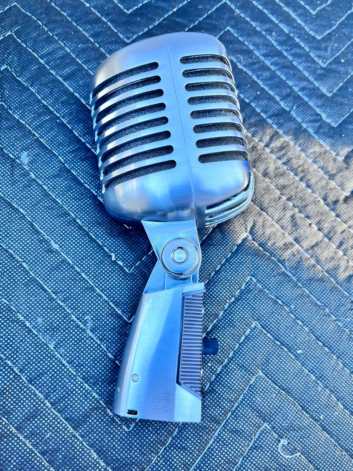 Shure 55SH Vintage Style Mic