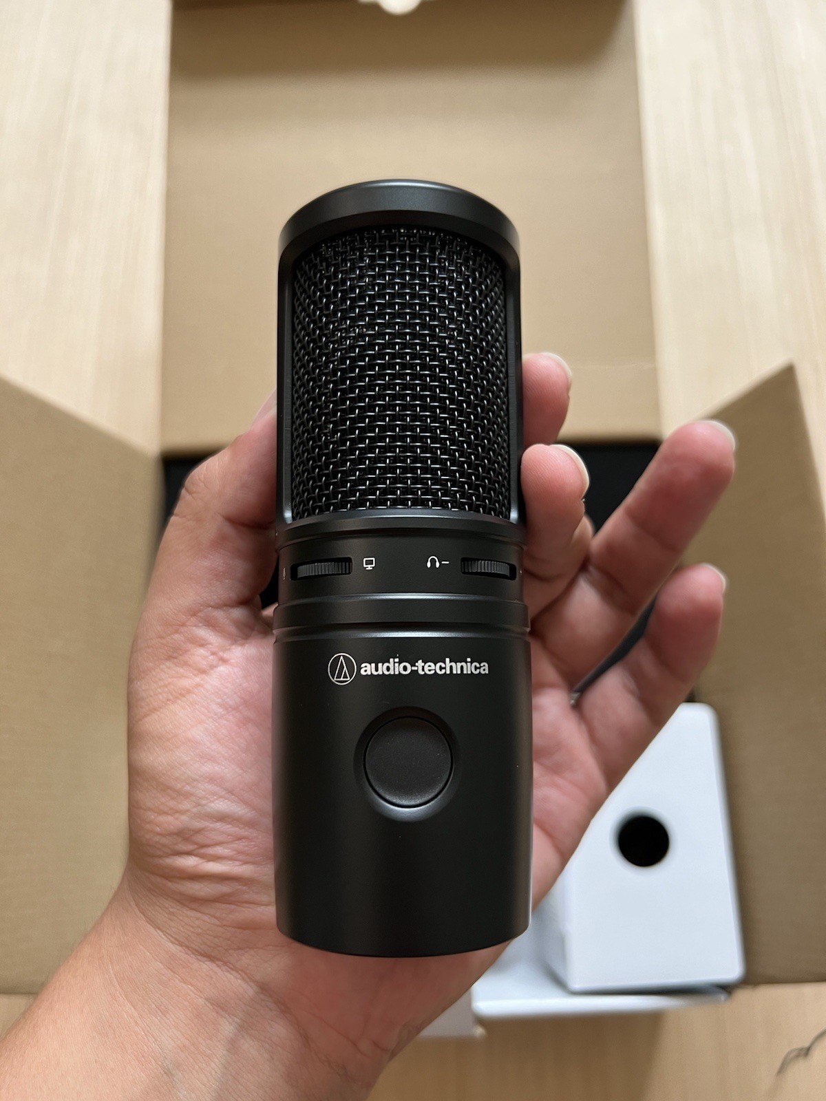 Audio-Technica AT2020USB-X USB Condenser Microphone Cardioid Podcast Mic Read