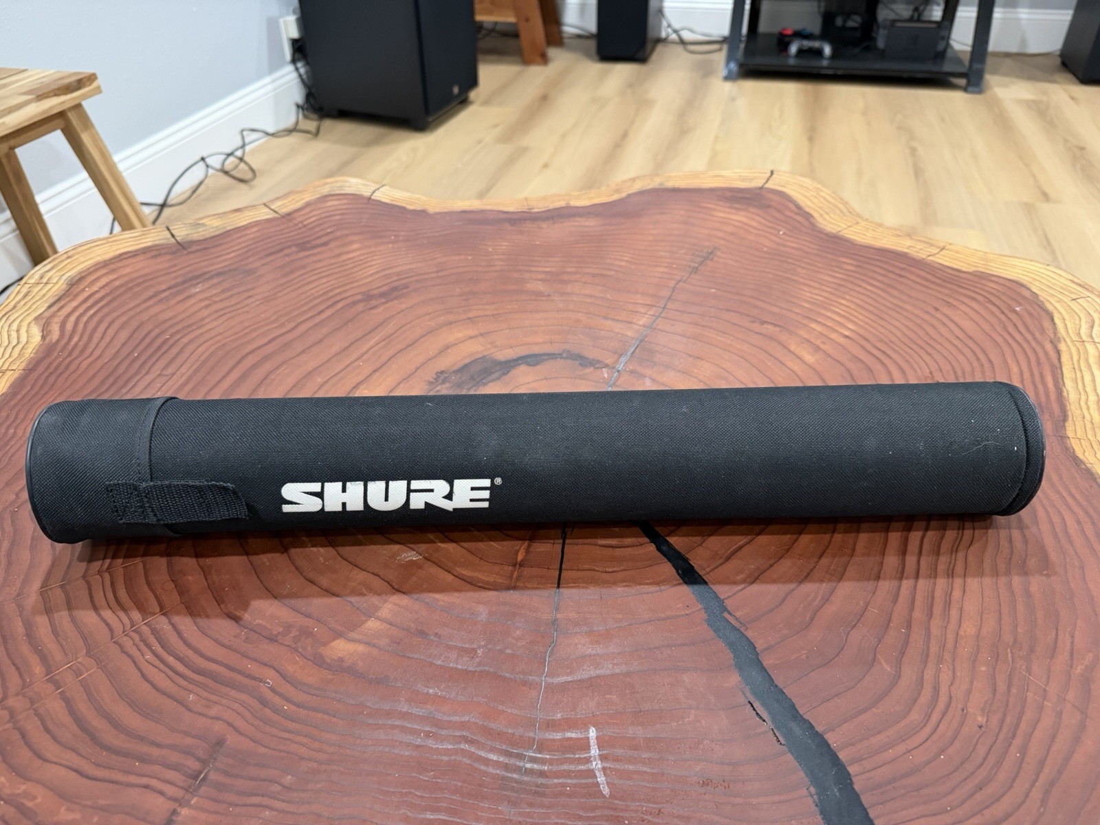 Shure VP89L Long Shotgun Microphone – Broadcast / Film / ENG – With Tube Case