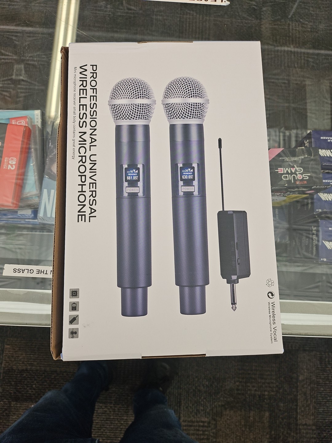 Professional Universal Wireless Mircrophone Set of 2