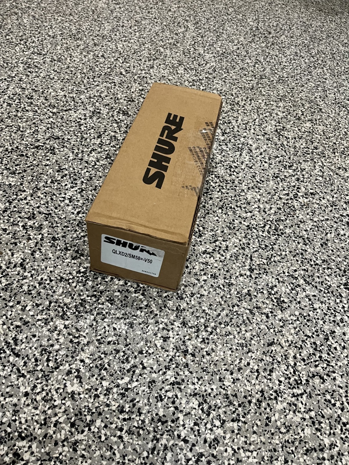 Shure QLXD2/SM58 Wireless Handheld Microphone Transmitter – V50 Band