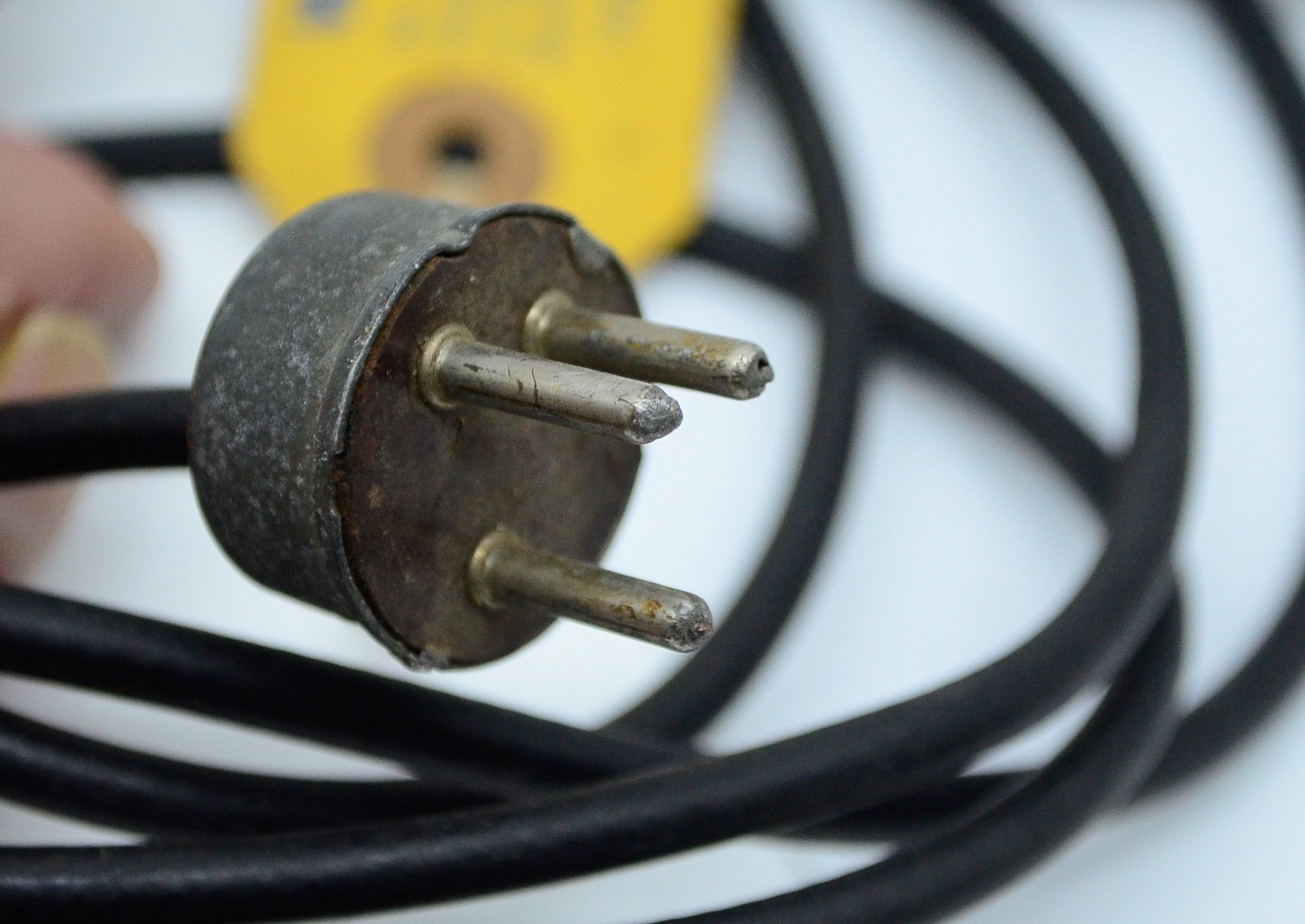 For Restoration TURNER Deco Bullet Harp Crystal Microphone Cable Hang Tag Vtg
