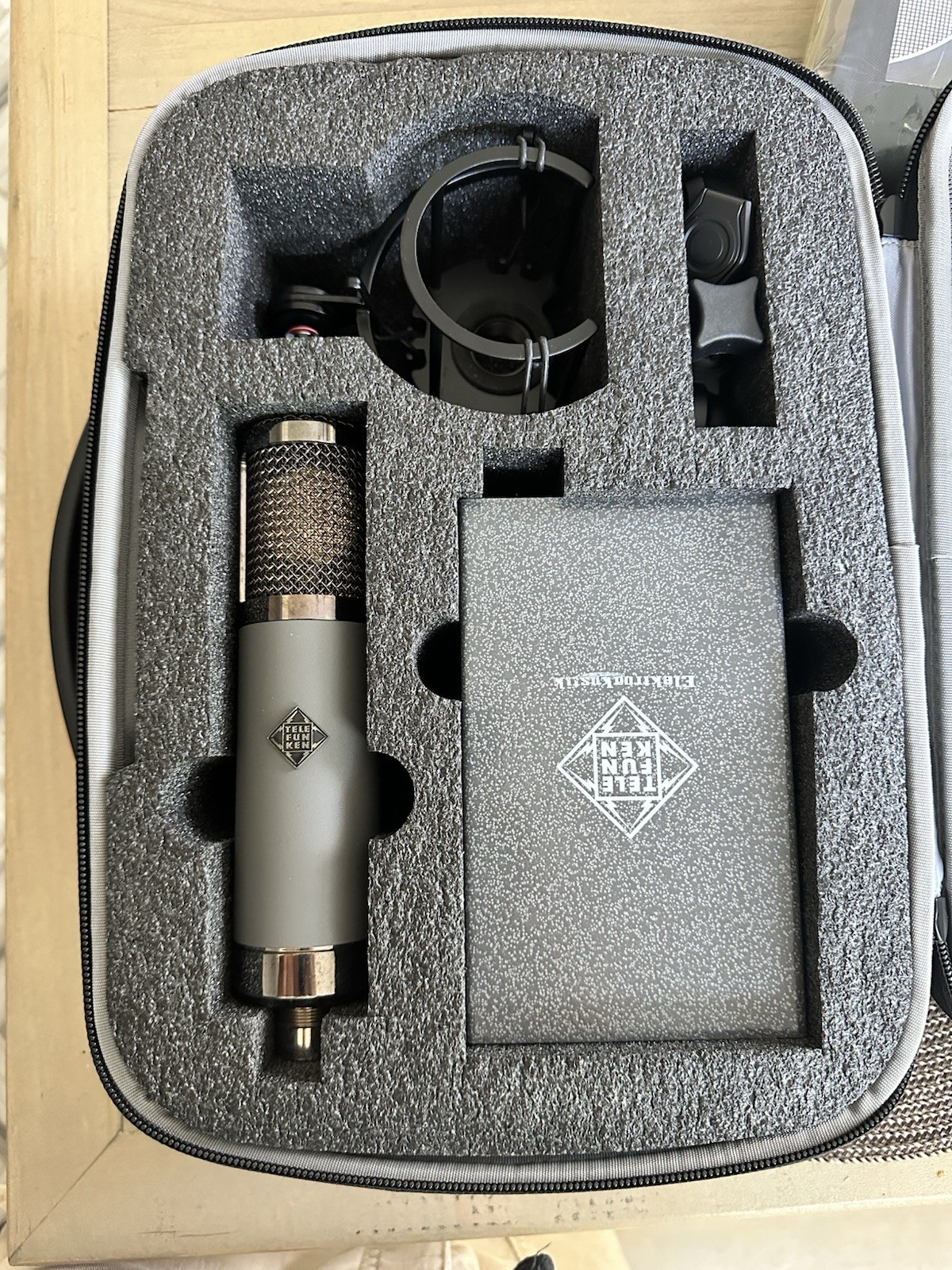 Telefunken TF51 Tube Condenser Microphone, Gray
