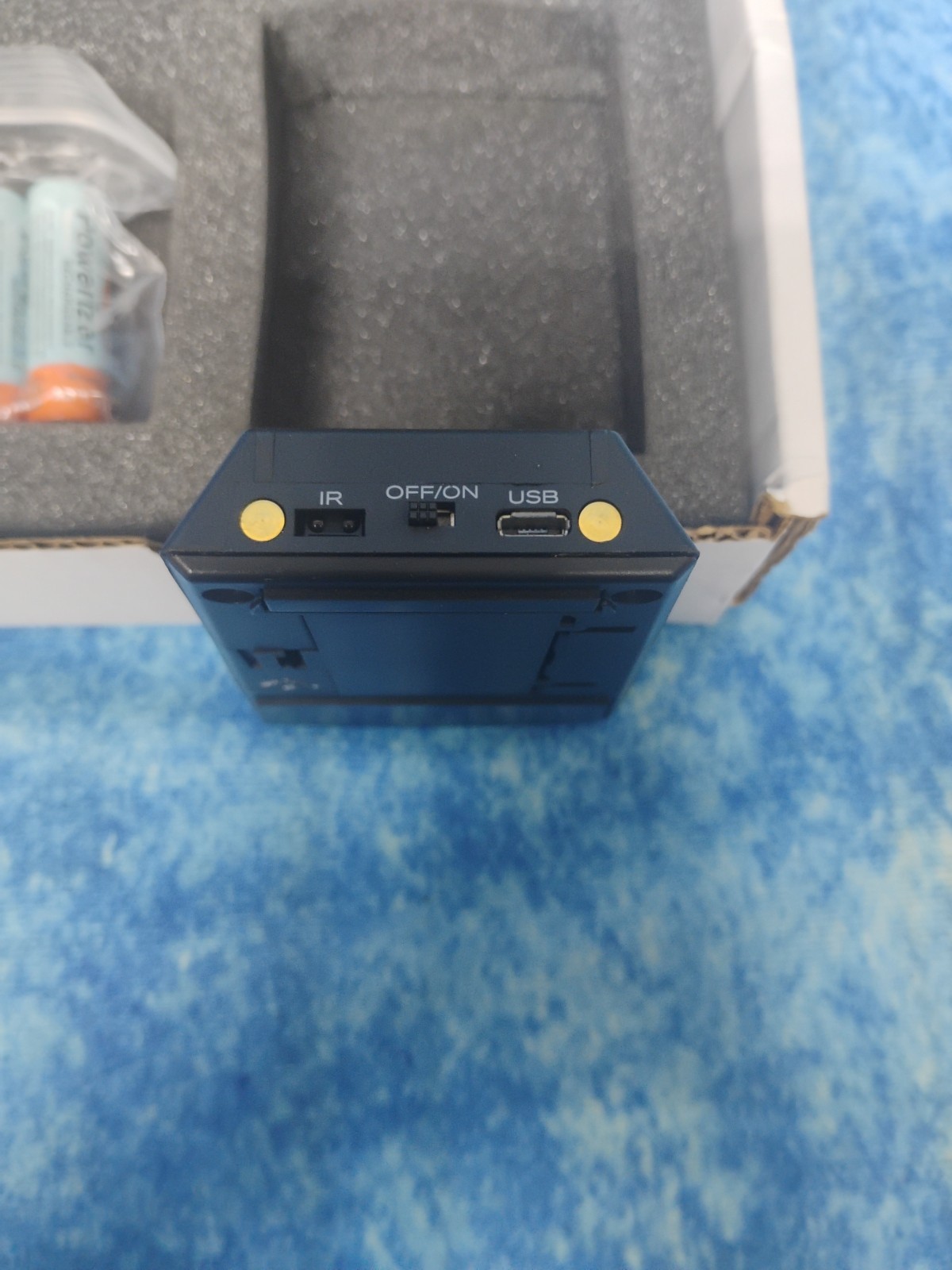 ClearOne Wireless Tabletop Cardoid Mic RF M610