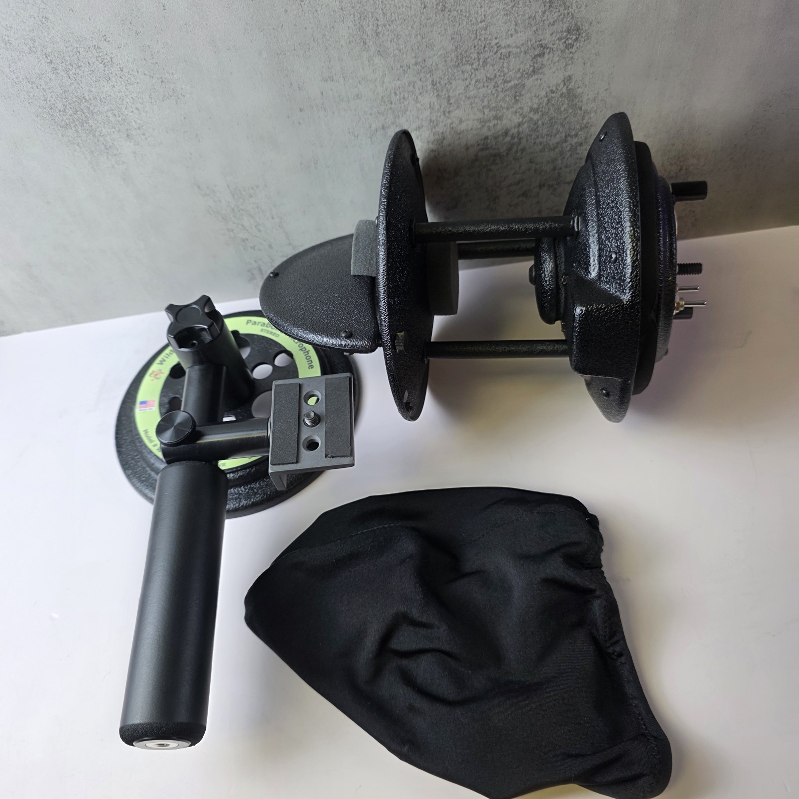Wildtronics Pro-Mono Stereo Professional Parabolic Microphone WTPMMSA