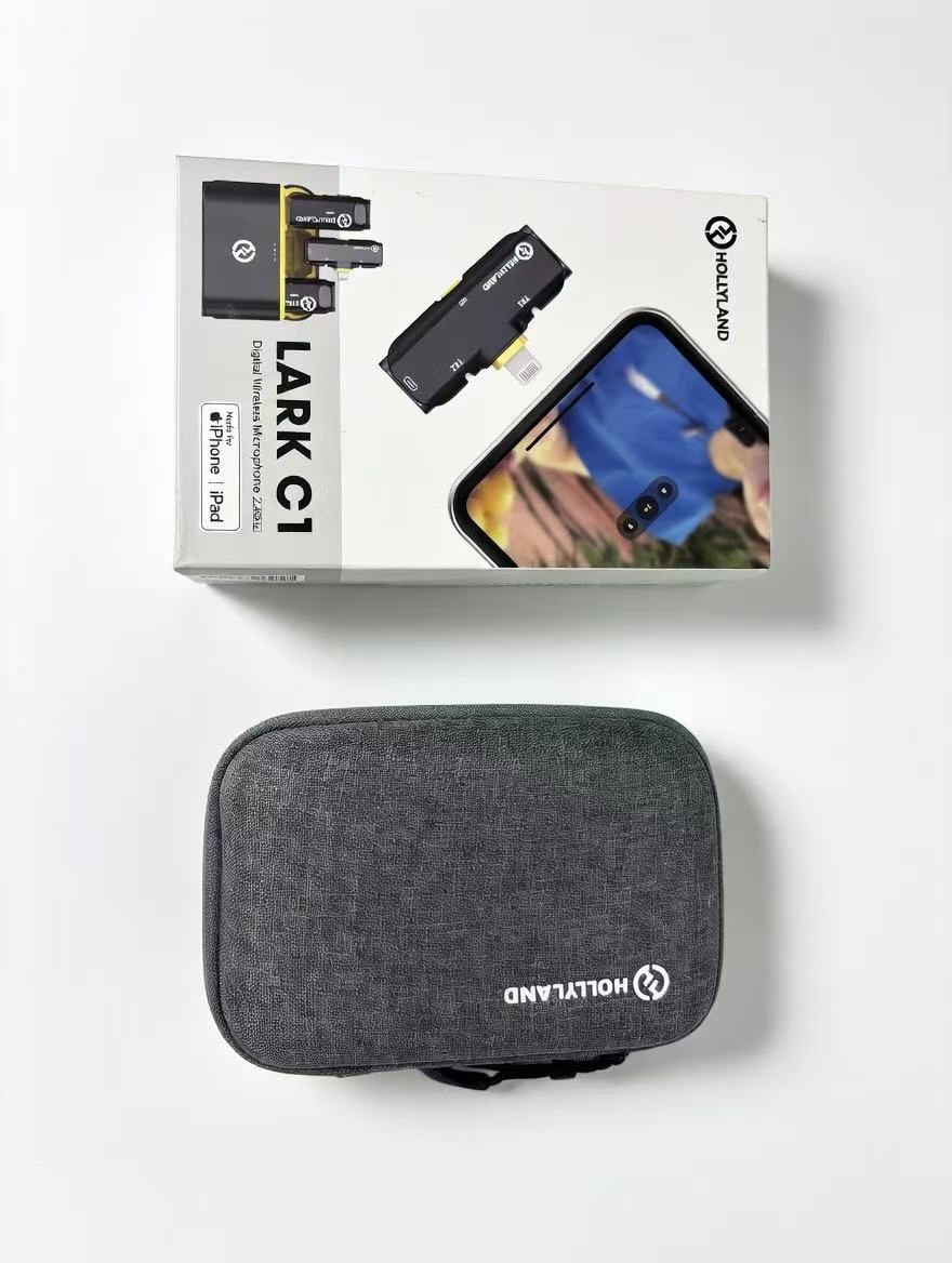 Hollyland Lark C1 Wireless Lavalier Microphone for iPhone Plug & Play MFi 656ft