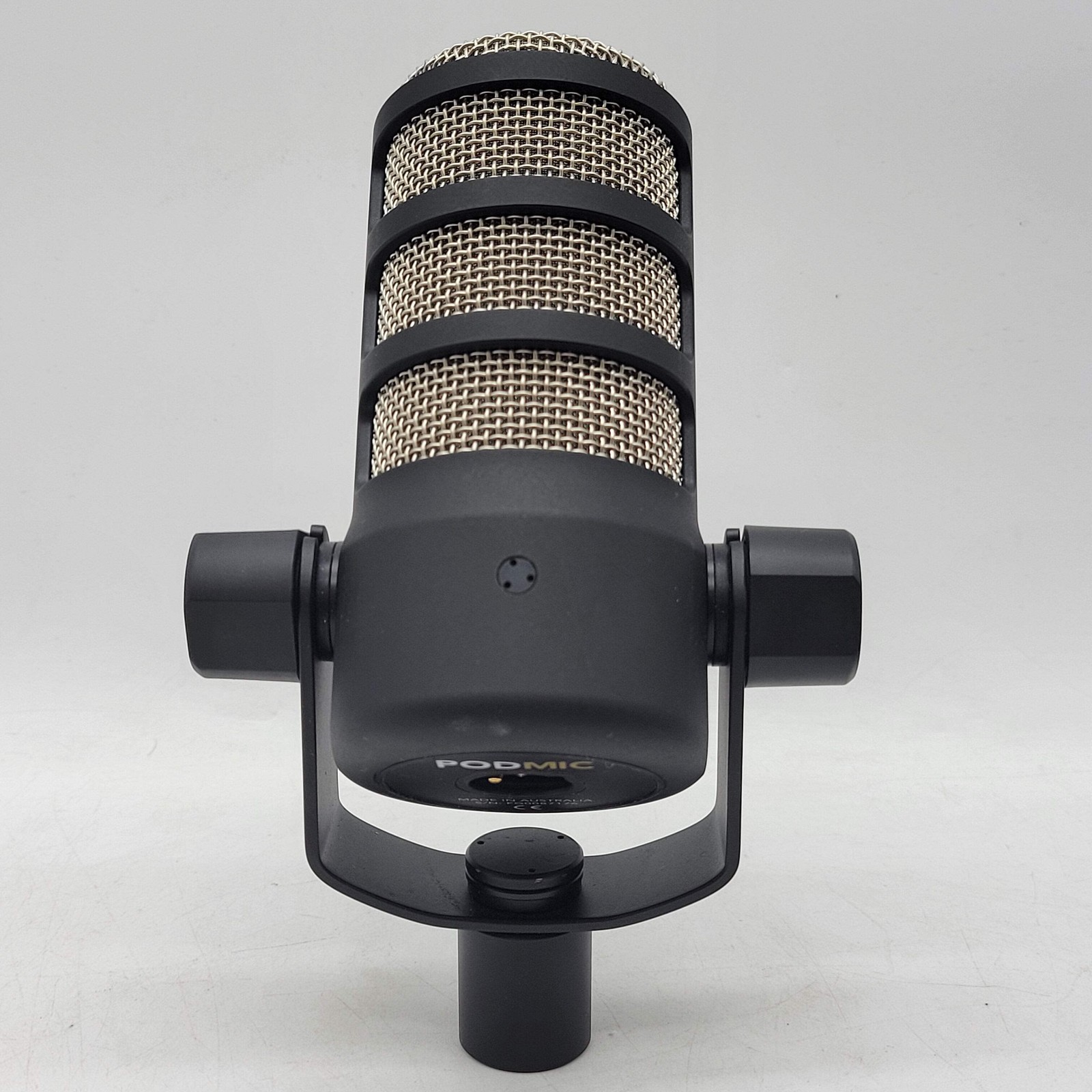 Rode PodMic 20Hz – 20kHz Dynamic Podcasting Microphone