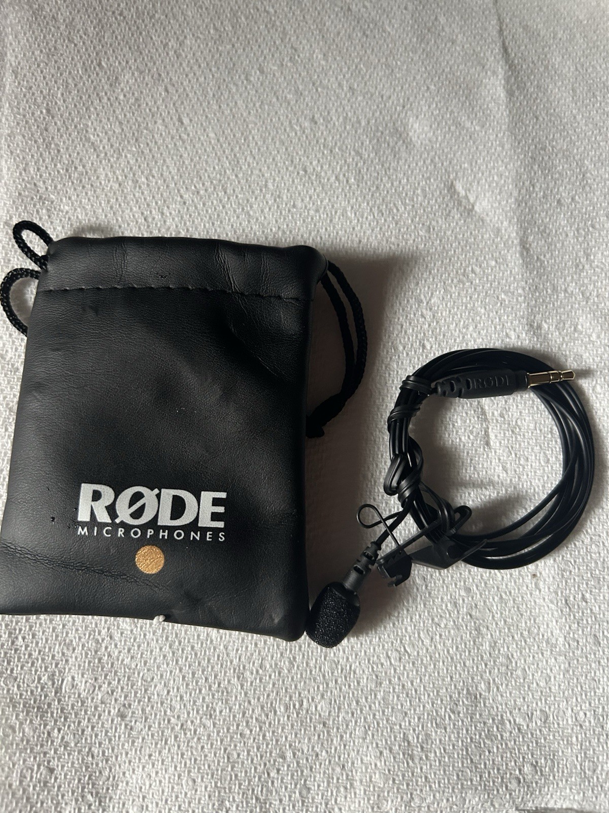 Rode Lavalier Gow Professional Grade Wearable Microphone black