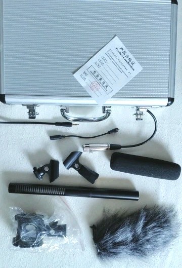 XLR to stereo High-End Metal Handheld Wired Microphone and more, Untested.