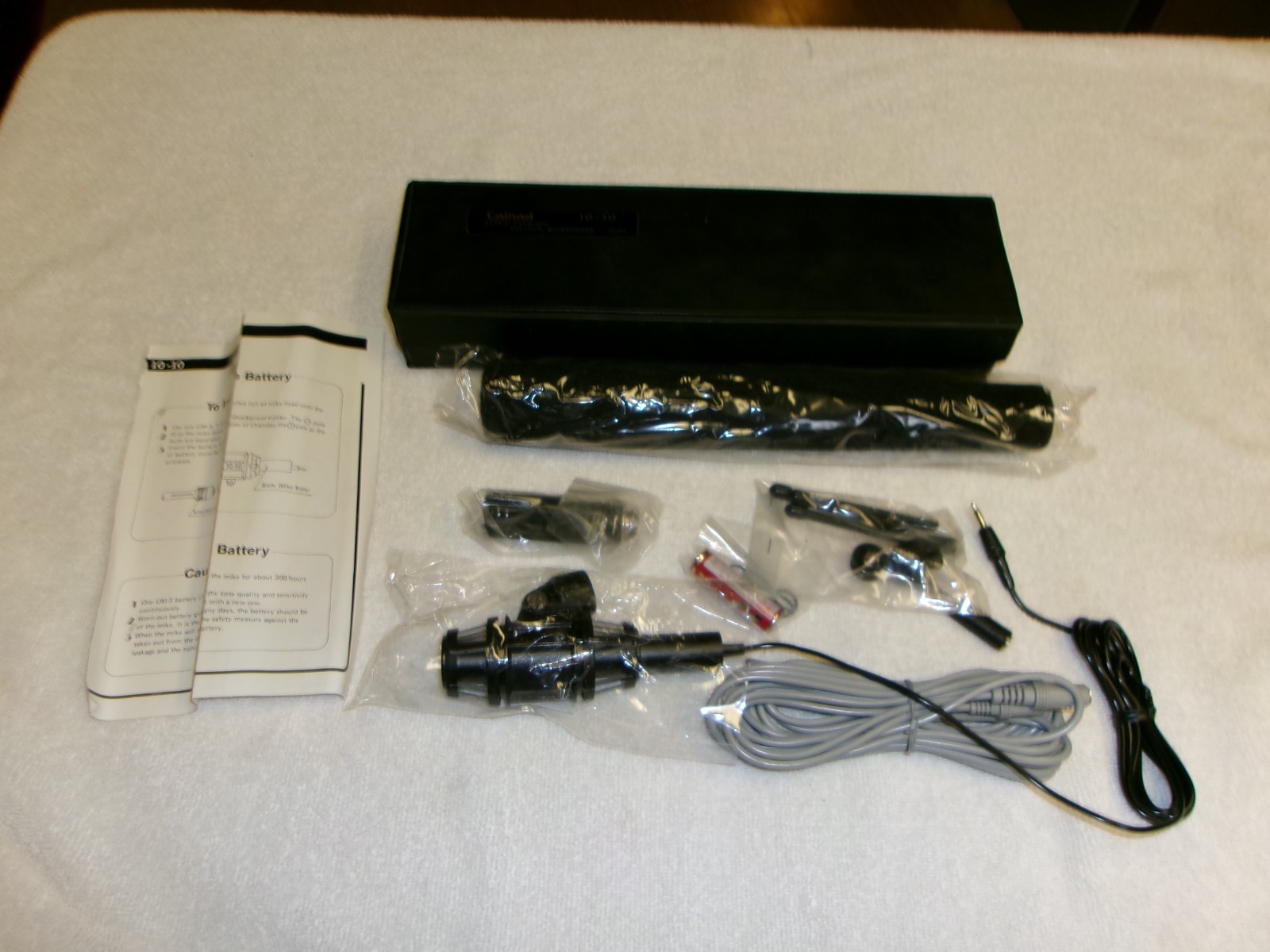 Vintage Calrad 10-10 Super-Cardioid Shotgun Microphone Japan Case «NICE»