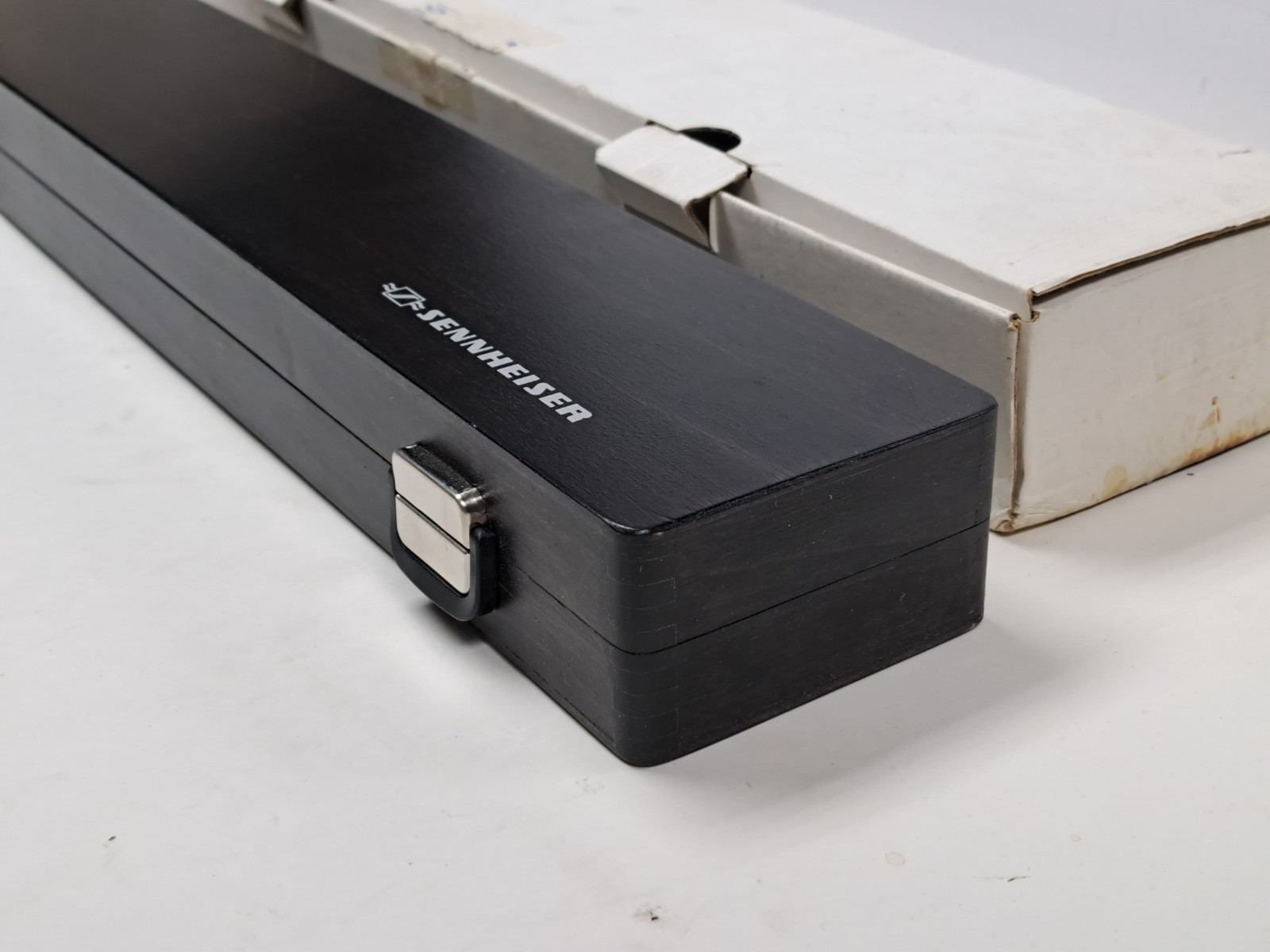 Sennheiser MKH 70 Storage Box Wooden Case Super-Cardioid Shotgun