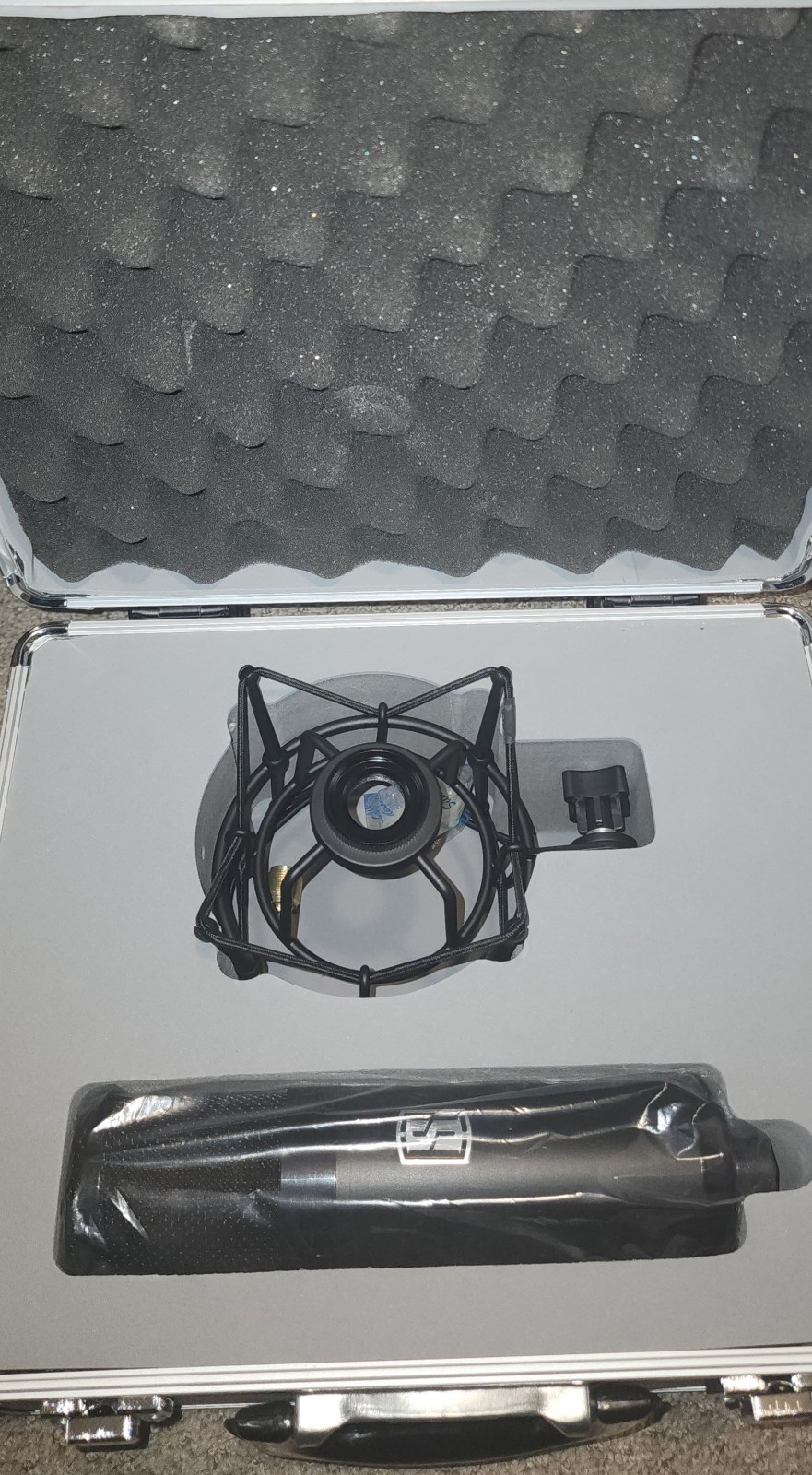 Slate Digital VMS ML-1 Large-diaphragm Modeling Microphone with VMS-ONE Preamp