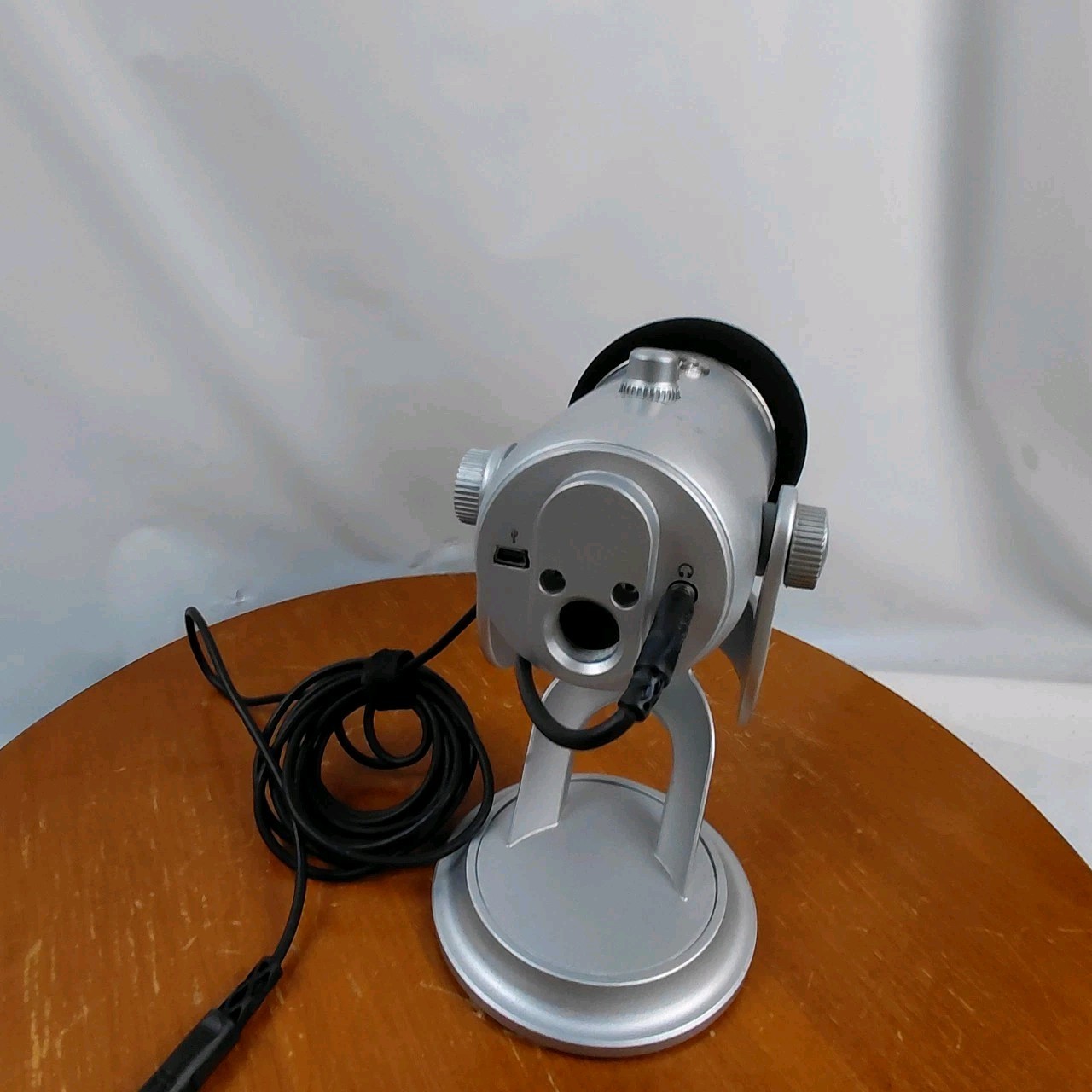 BLUE Yeti USB Condenser Microphone Silver Grey PC Recording Streaming Free Shipp