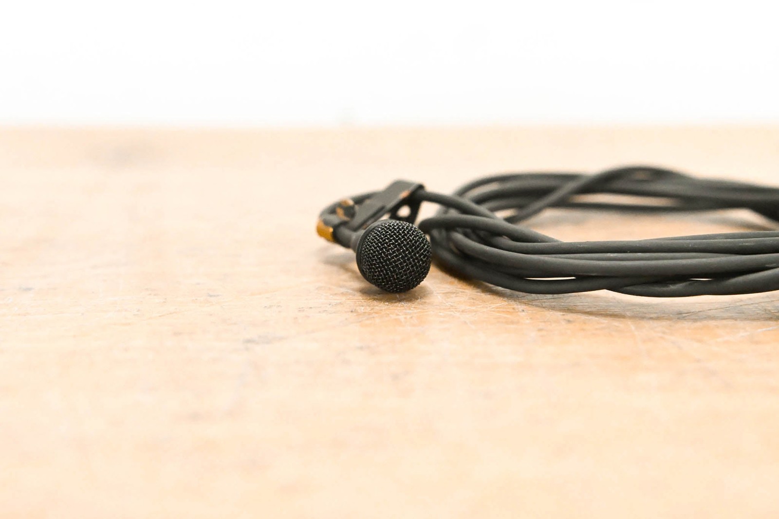 Sennheiser MKE 2 Lavalier Lapel Mic w/ 3-Pin Lemo Connector – Black CG012WM