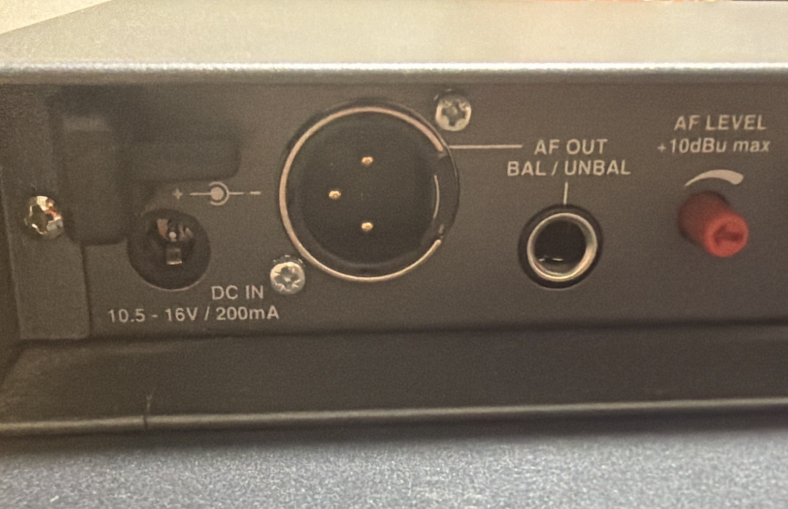 Sennheiser ew300 EM300 Diversity Receiver Freq Range 630-662MHz **Unit Only**