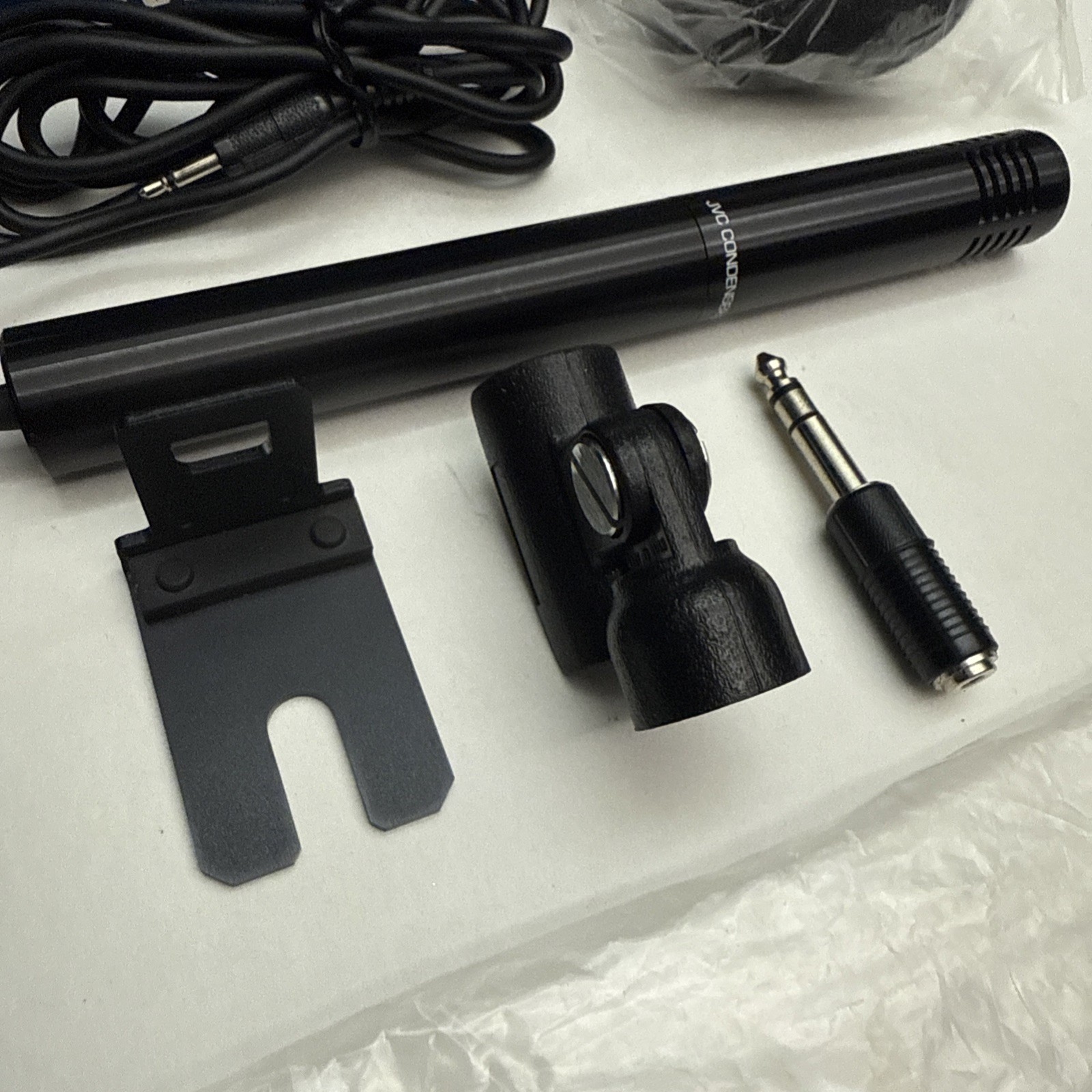 JVC Electret Condenser Stereo Microphone Model MU-203E – IMP 1k – Excellent