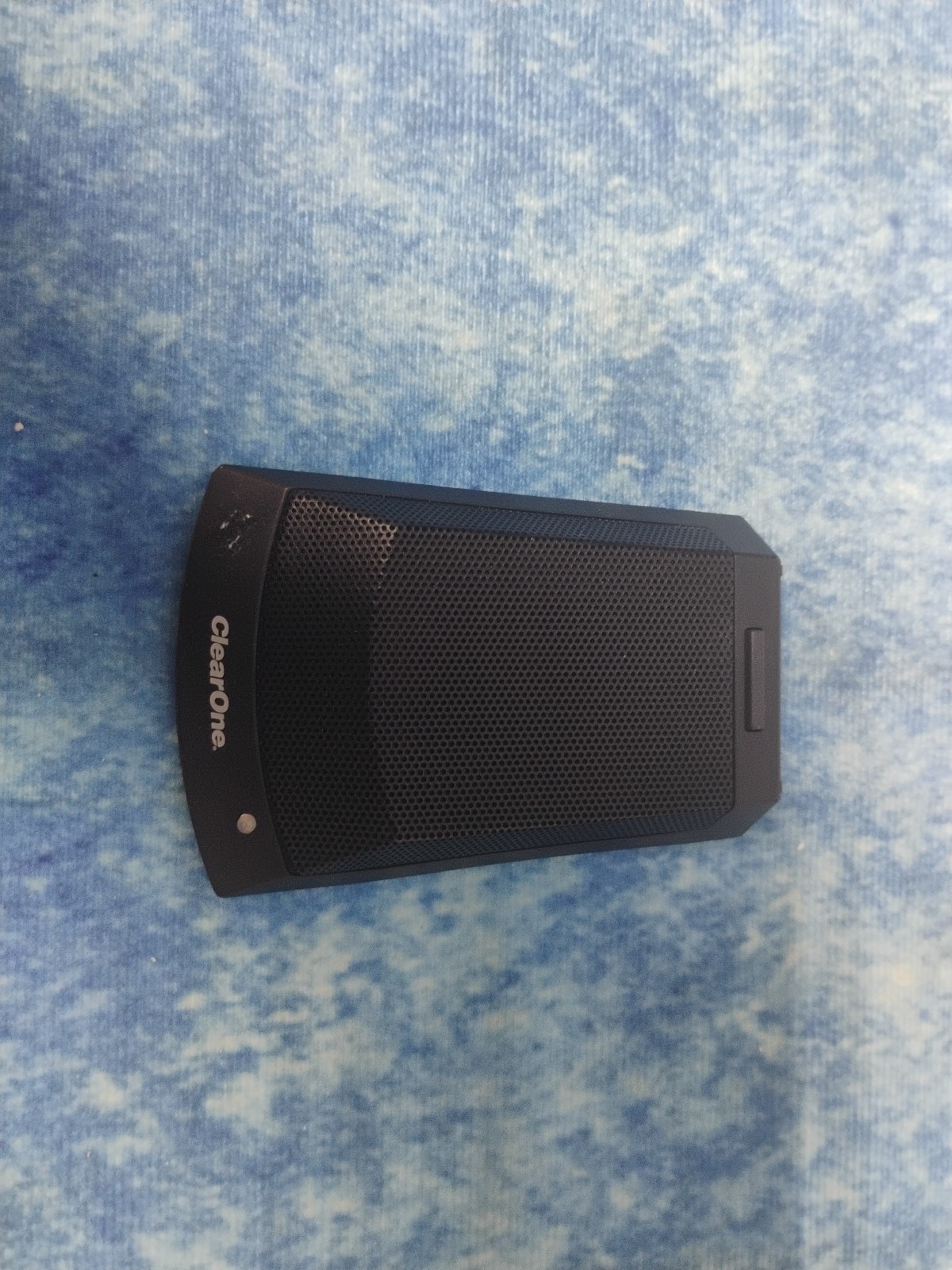 ClearOne Wireless Tabletop Cardoid Mic RF M610