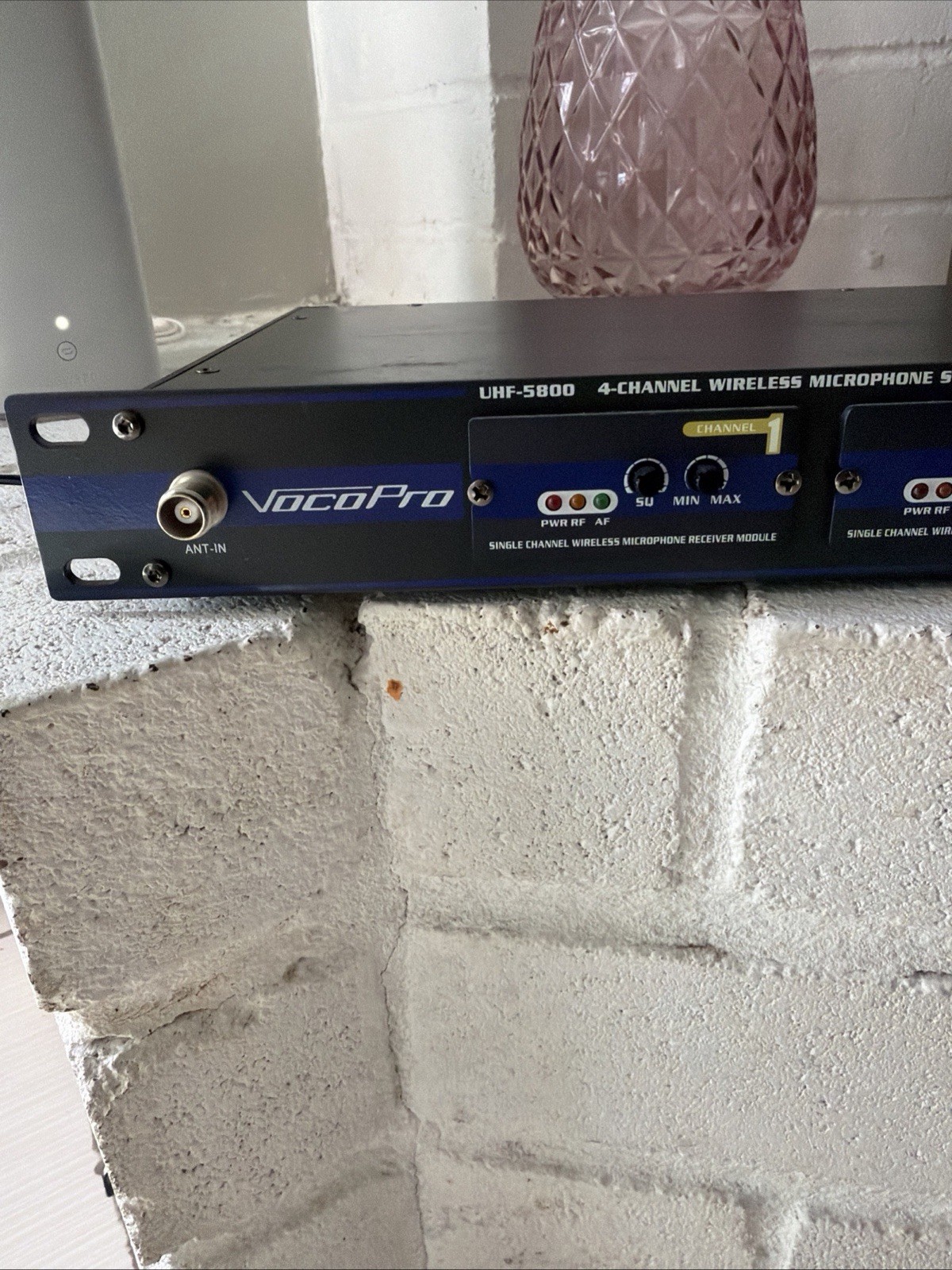 Vocopro UHF-5800 Wireless Microphone System (Receiver Only)(Tested And Working)