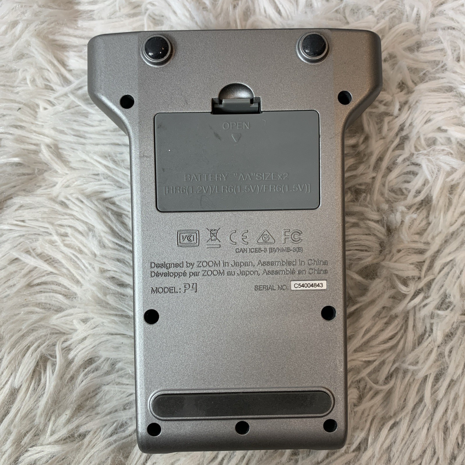 Zoom PodTrak P4 Multitrack Podcast Recorder & Condenser Microphone Set, Untested