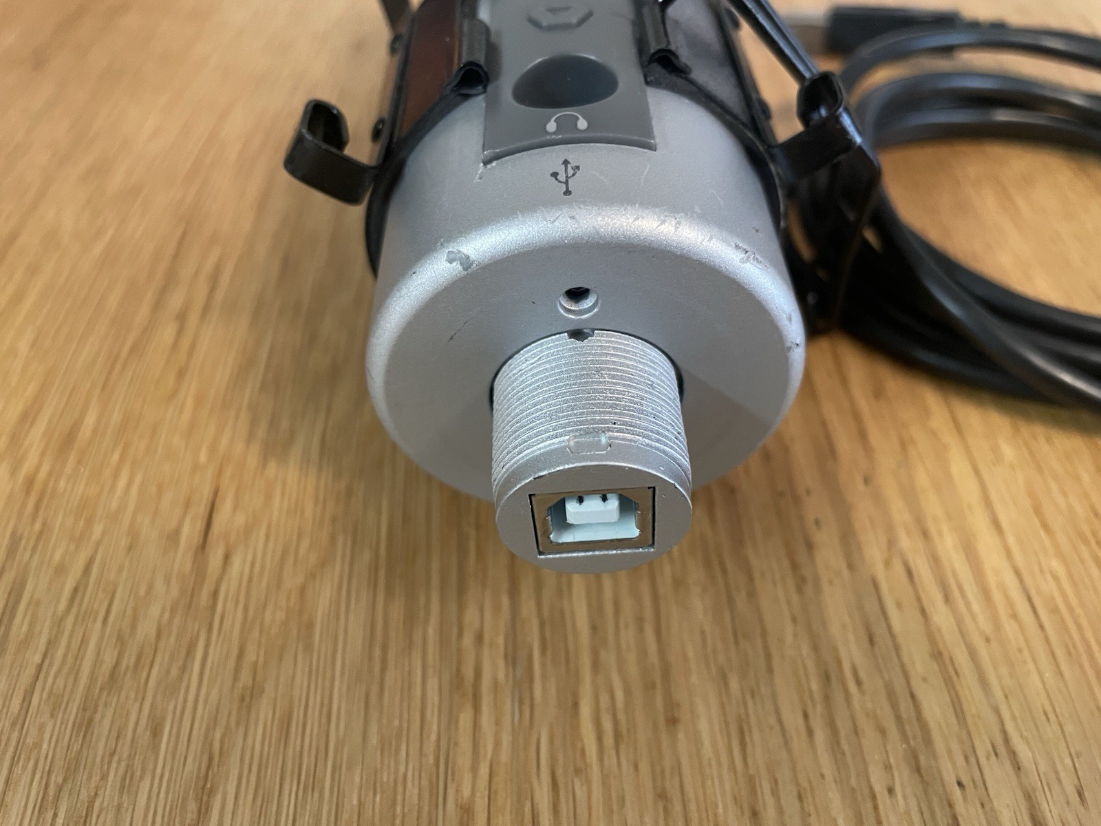 Audio-Technica ATR2500-USB Cardioid Condenser USB Microphone