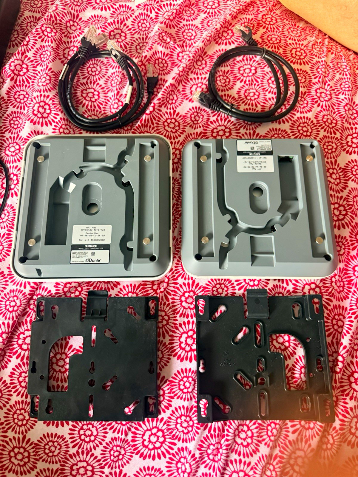 Shure MXWAPT2 Wireless Transmitter PoE Dante RJ-45 Gray MPN MXWAPT2