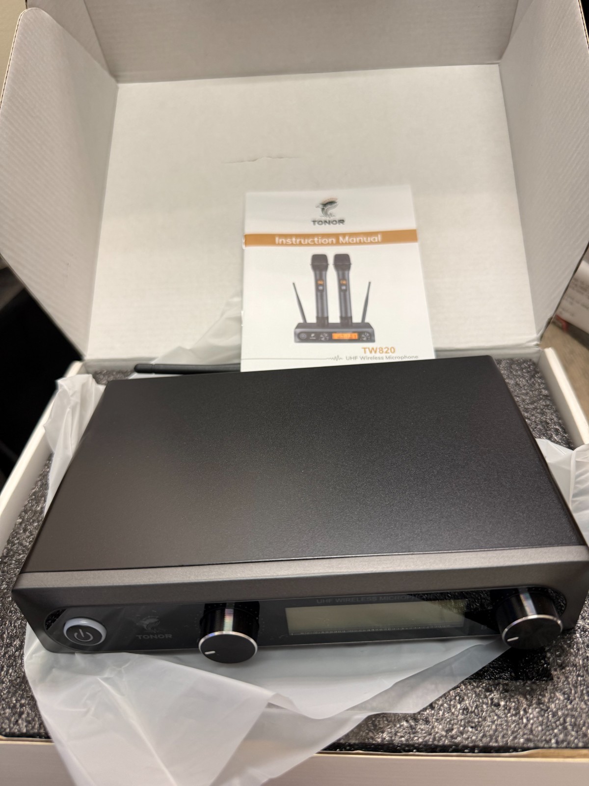 TONOR TW820 Dual Wireless Microphone System UHF 2 Mic Set Pro Audio