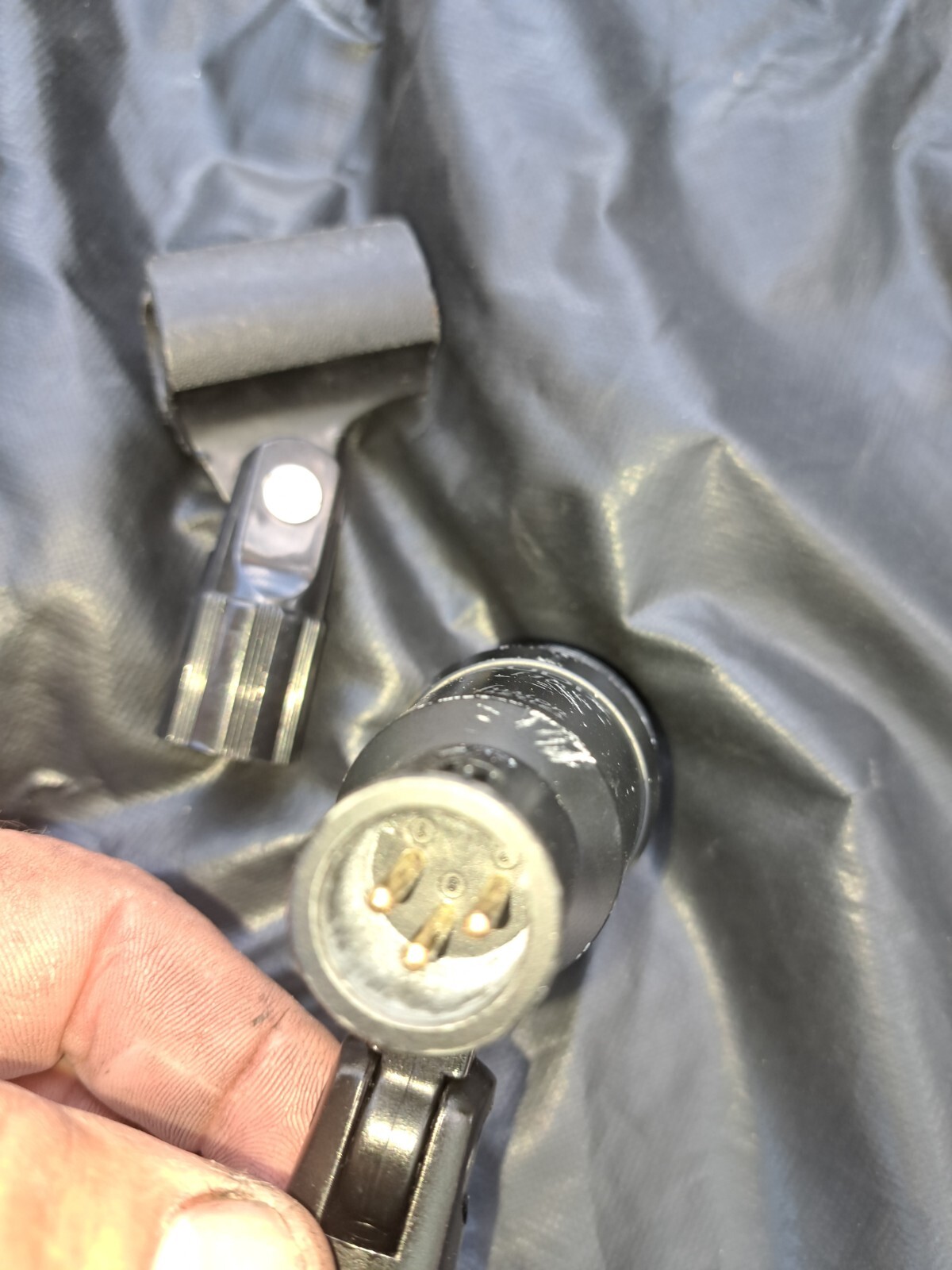 Shure SLX4 518-542 MHz & Audix F10 Drum Microphone