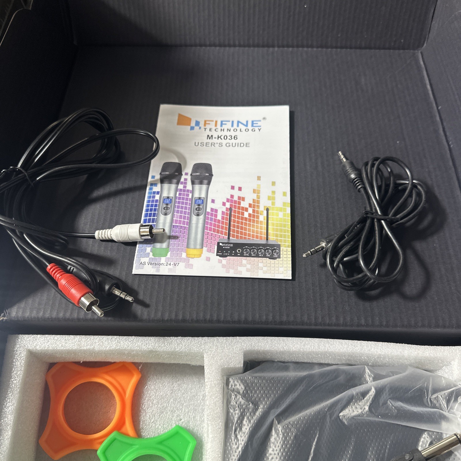 Fifine M-K036 UHF Dual Channel Wireless Handheld Microphone System 2 Mics