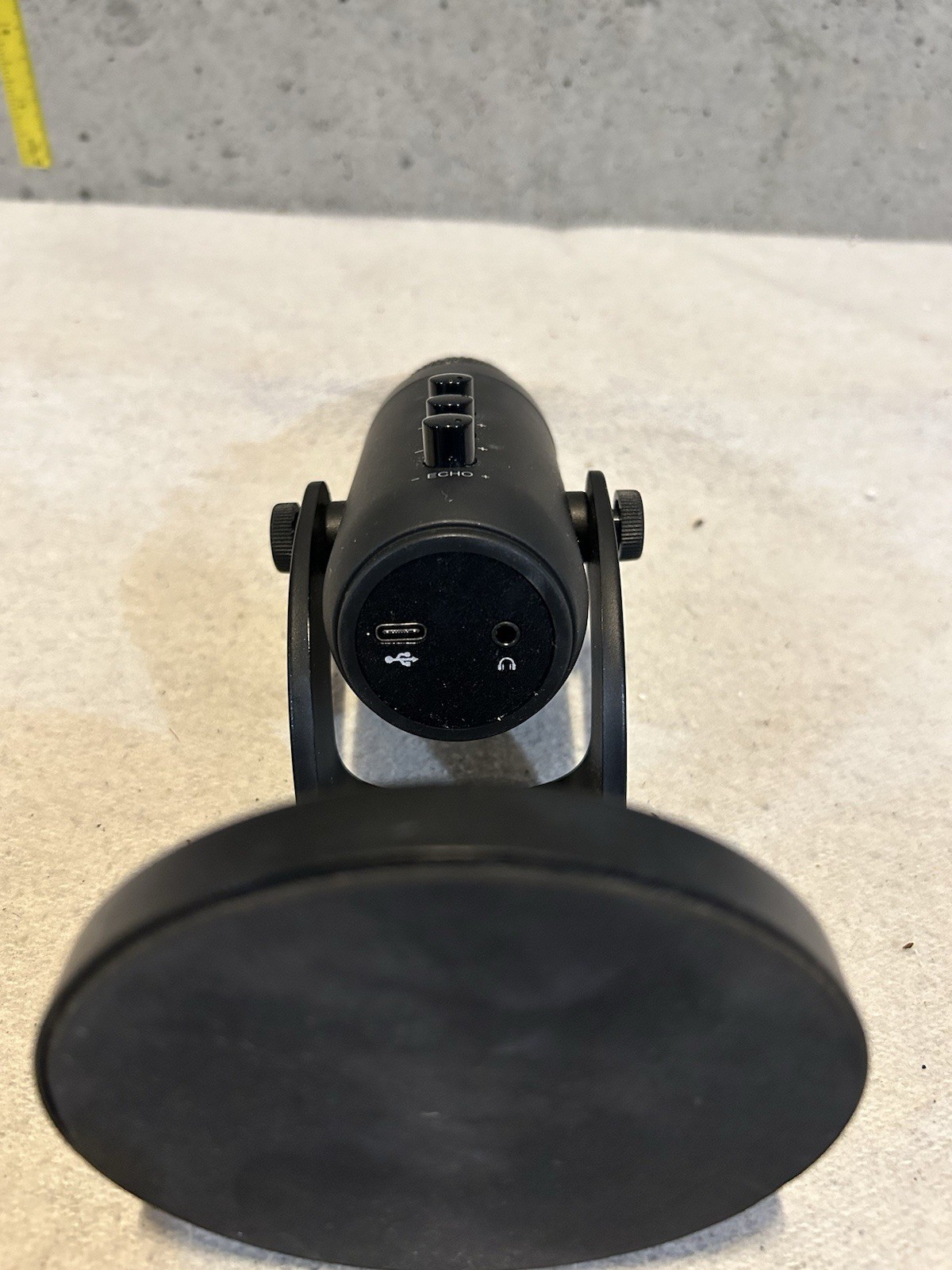 Black ZealSound USB/Micro C Microphone for gaming & More