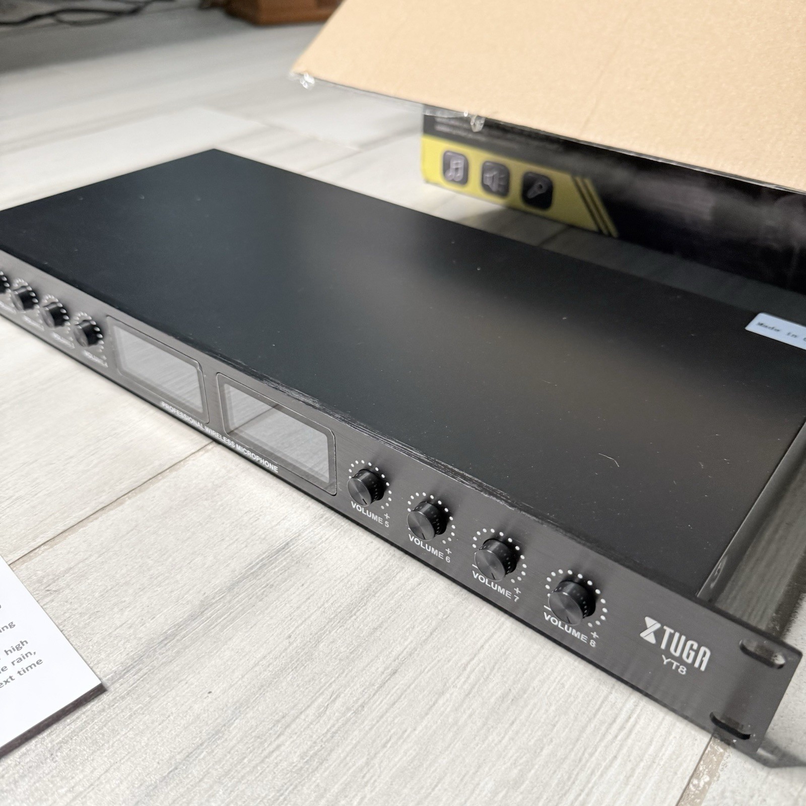 XTUGA YT8 UHF 8 Channel Desktop Gooseneck Microphone System